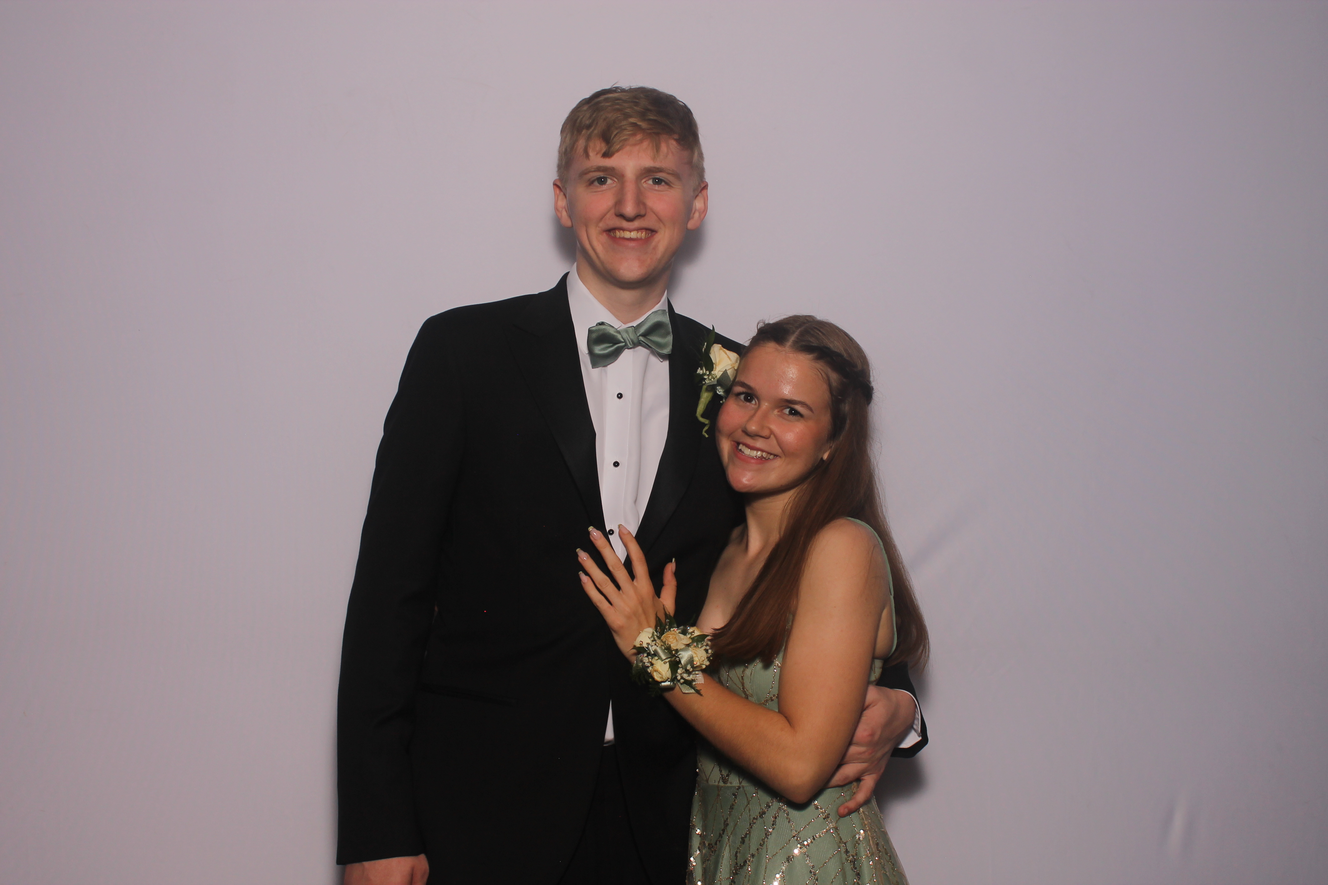 Turpin HS Prom | View more photos from the event at gallery.photoboothcincy.com/u/PhotoBoothCincy/Turpin-HS-Prom