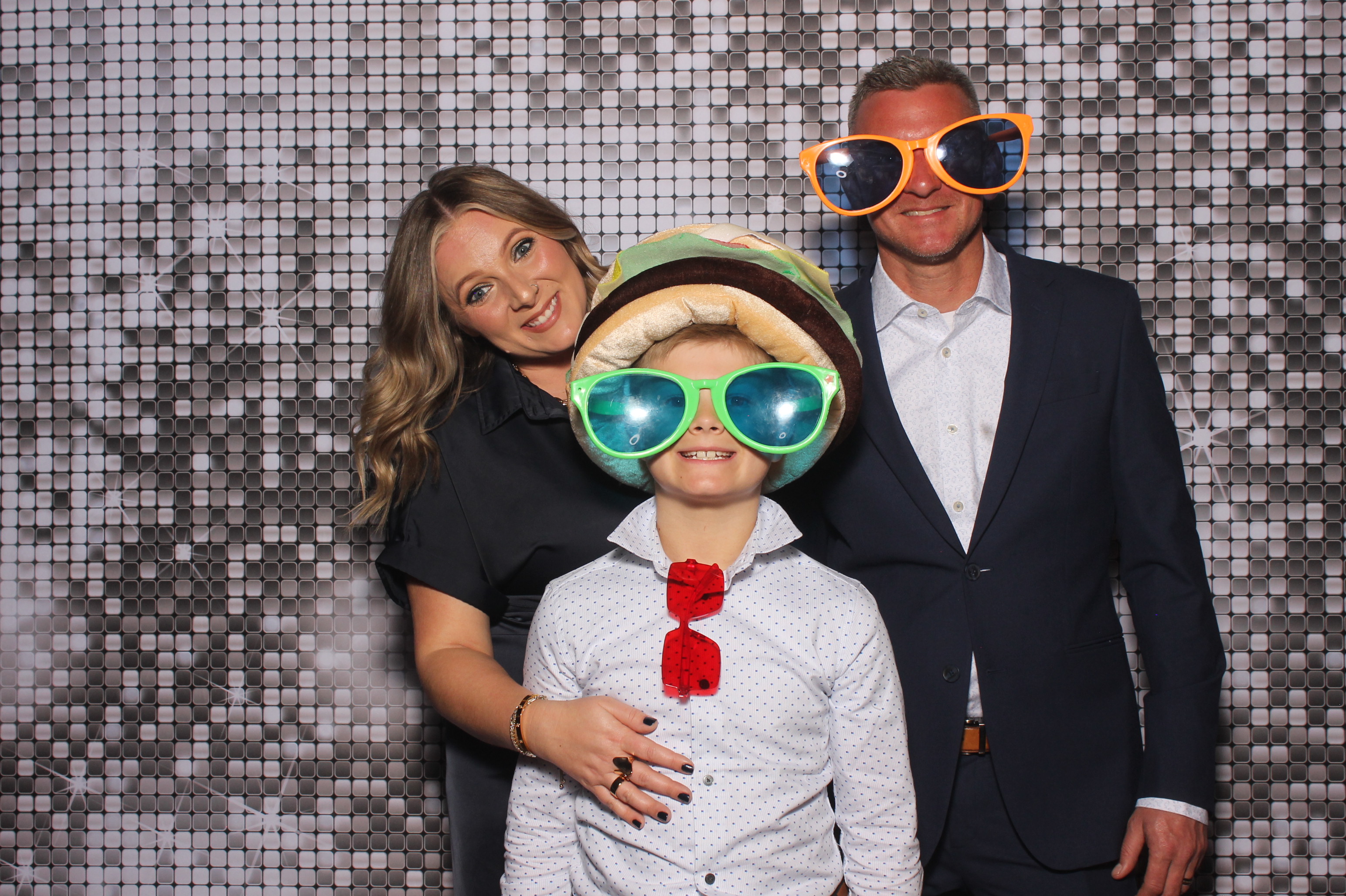 Tyler & Madison | View more photos from the event at gallery.photoboothcincy.com/u/PhotoBoothCincy/Tyler-Madison