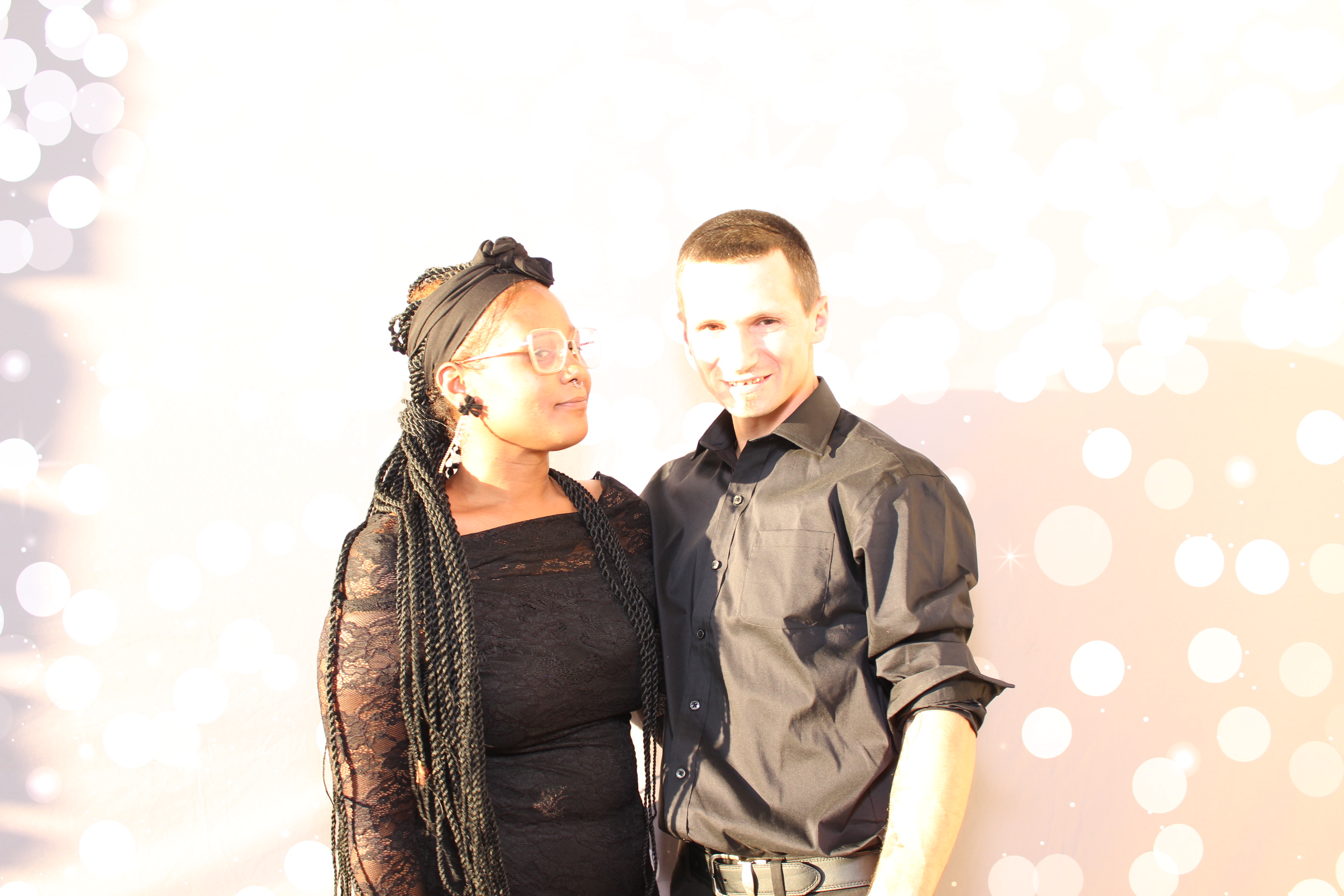 Tyrell & Samantha | View more photos from the event at gallery.photoboothcincy.com/u/PhotoBoothCincy/Tyrell-Samantha