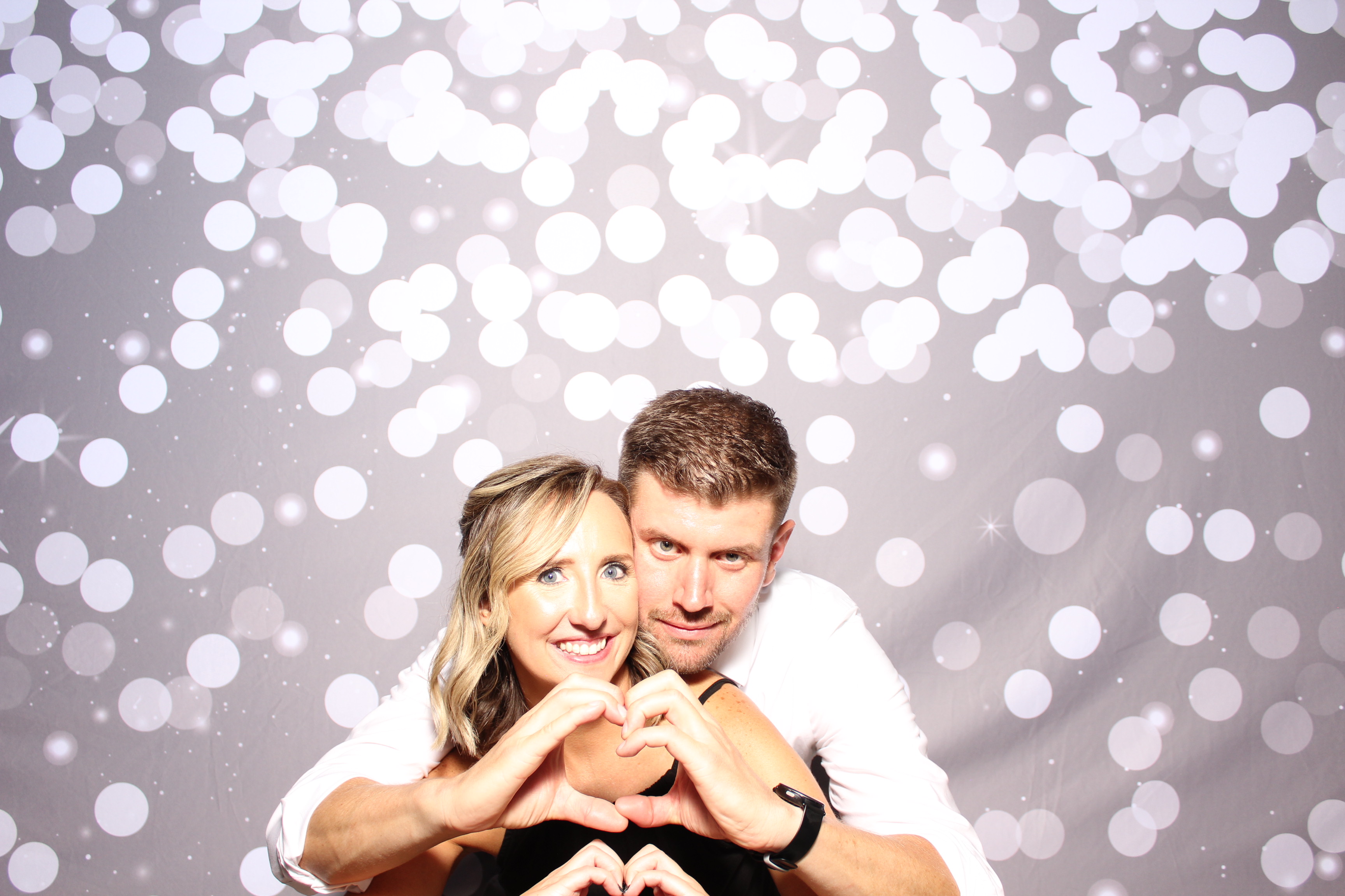 Tyrell & Samantha | View more photos from the event at gallery.photoboothcincy.com/u/PhotoBoothCincy/Tyrell-Samantha