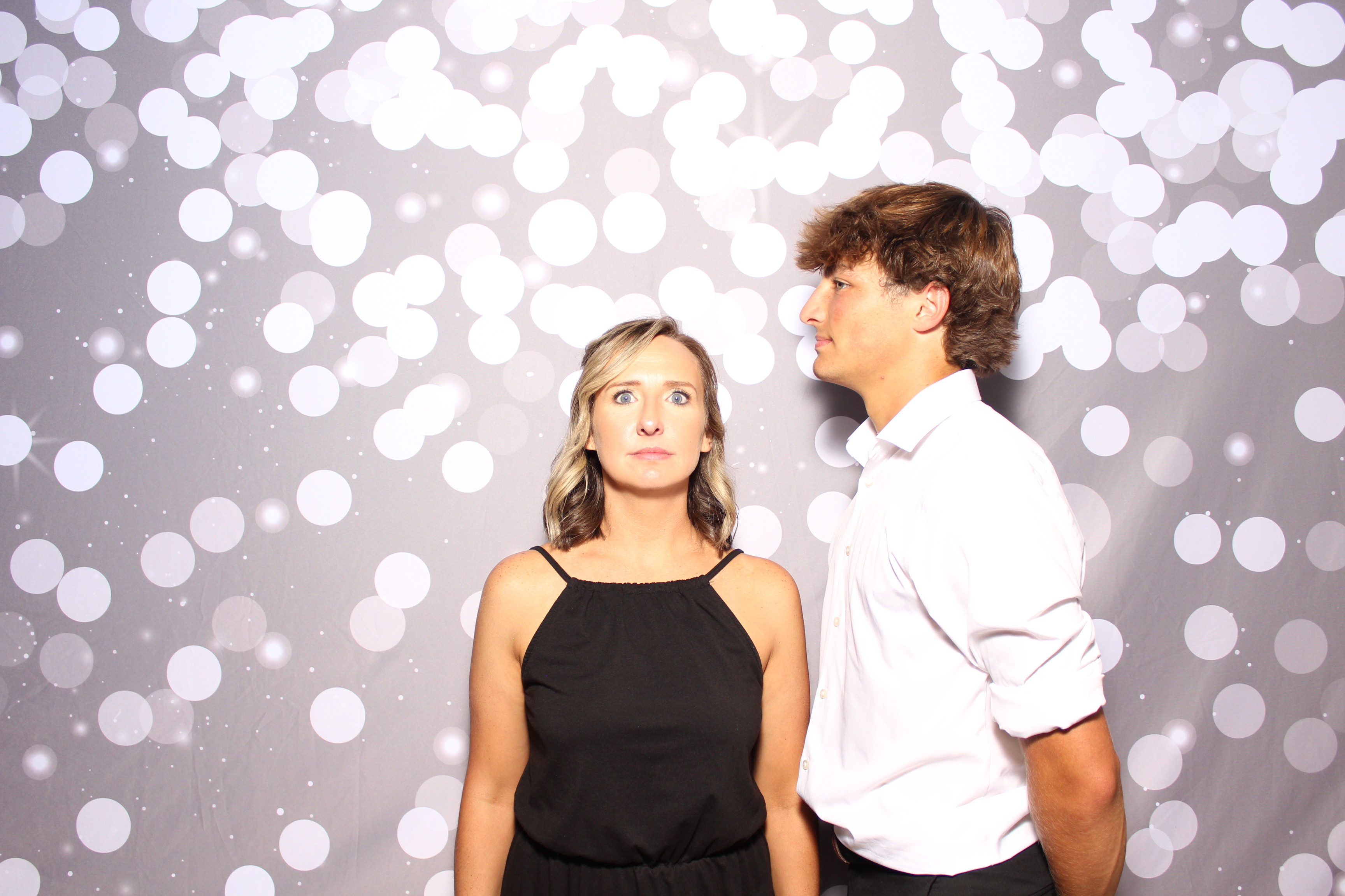 Tyrell & Samantha | View more photos from the event at gallery.photoboothcincy.com/u/PhotoBoothCincy/Tyrell-Samantha