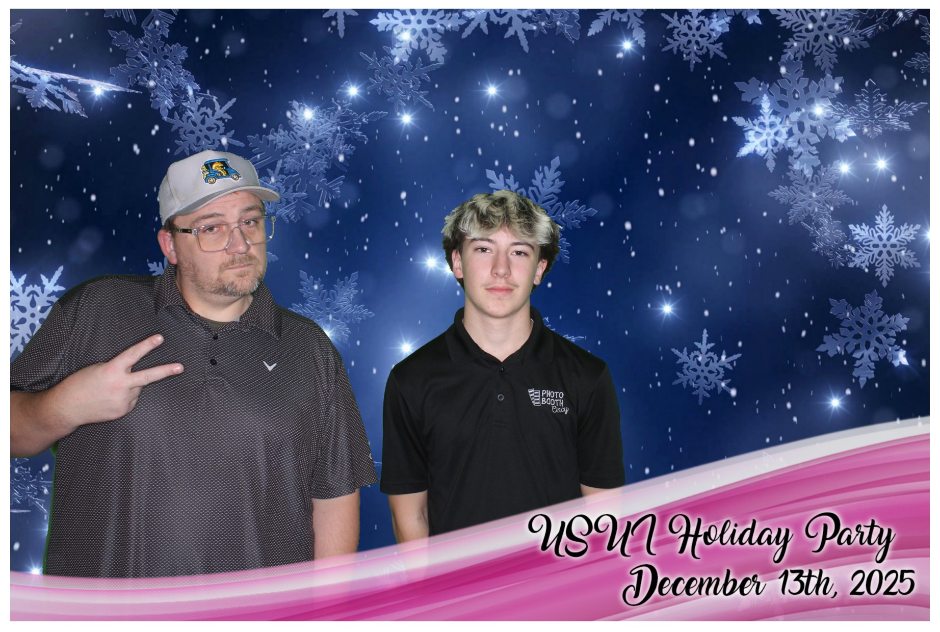 USUI Holiday Party | View more photos from the event at gallery.photoboothcincy.com/u/PhotoBoothCincy/USUI-Holiday-Party