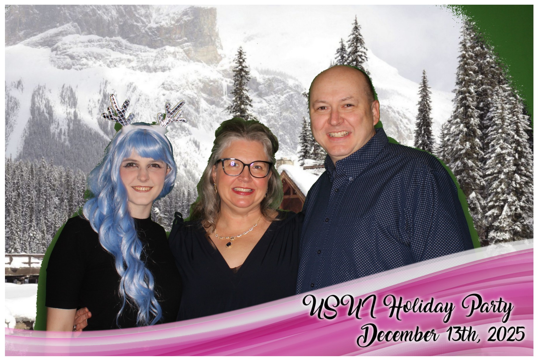 USUI Holiday Party | View more photos from the event at gallery.photoboothcincy.com/u/PhotoBoothCincy/USUI-Holiday-Party