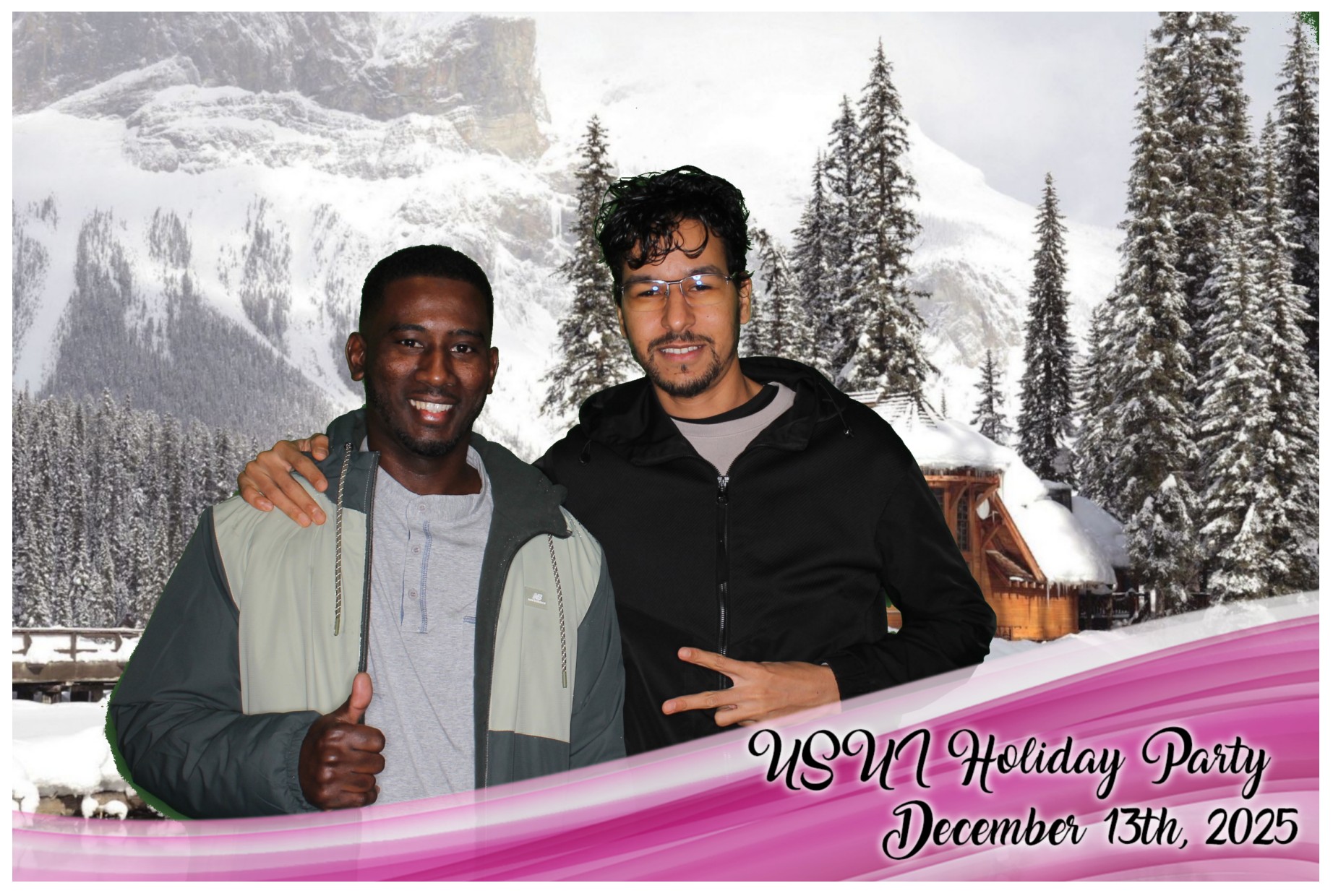 USUI Holiday Party | View more photos from the event at gallery.photoboothcincy.com/u/PhotoBoothCincy/USUI-Holiday-Party