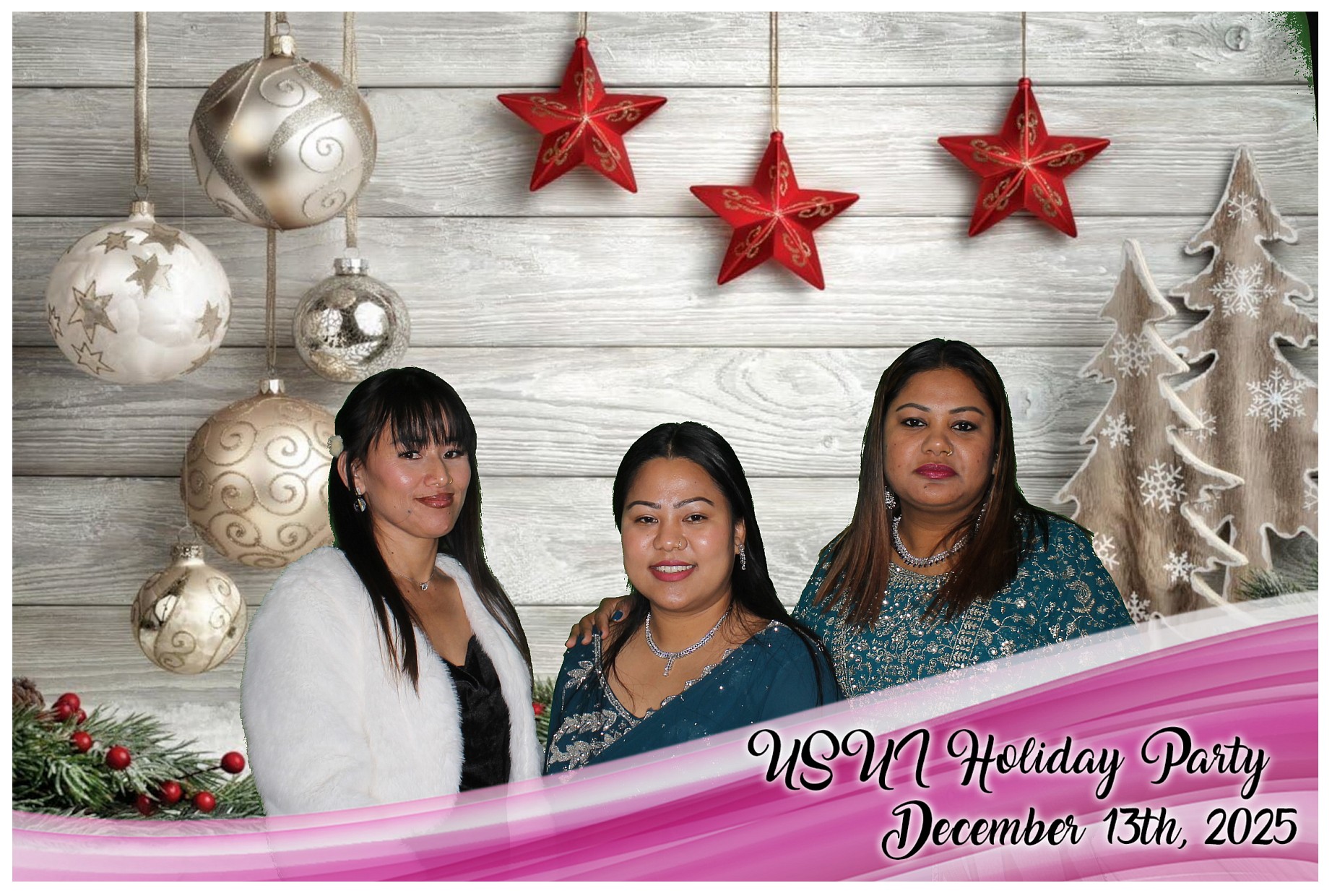 USUI Holiday Party | View more photos from the event at gallery.photoboothcincy.com/u/PhotoBoothCincy/USUI-Holiday-Party