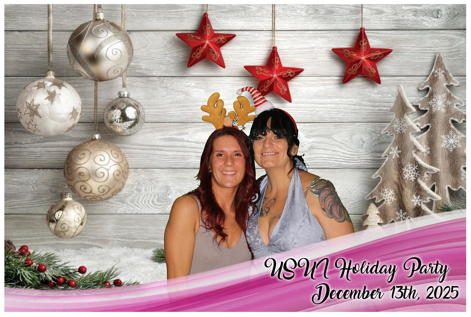 USUI Holiday Party | View more photos from the event at gallery.photoboothcincy.com/u/PhotoBoothCincy/USUI-Holiday-Party