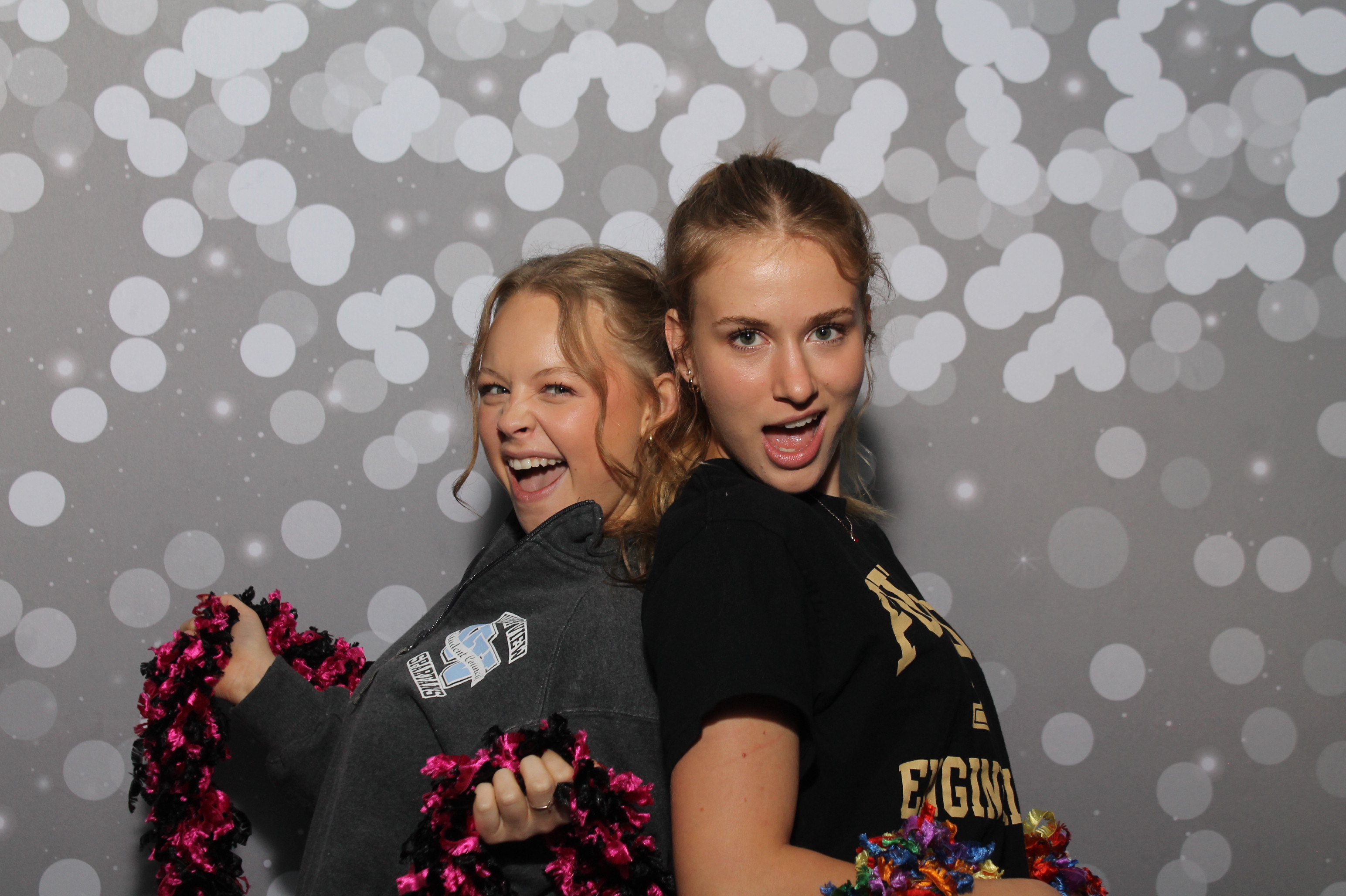 Valley View After Prom | View more photos from the event at gallery.photoboothcincy.com/u/PhotoBoothCincy/Valley-View-After-Prom-1