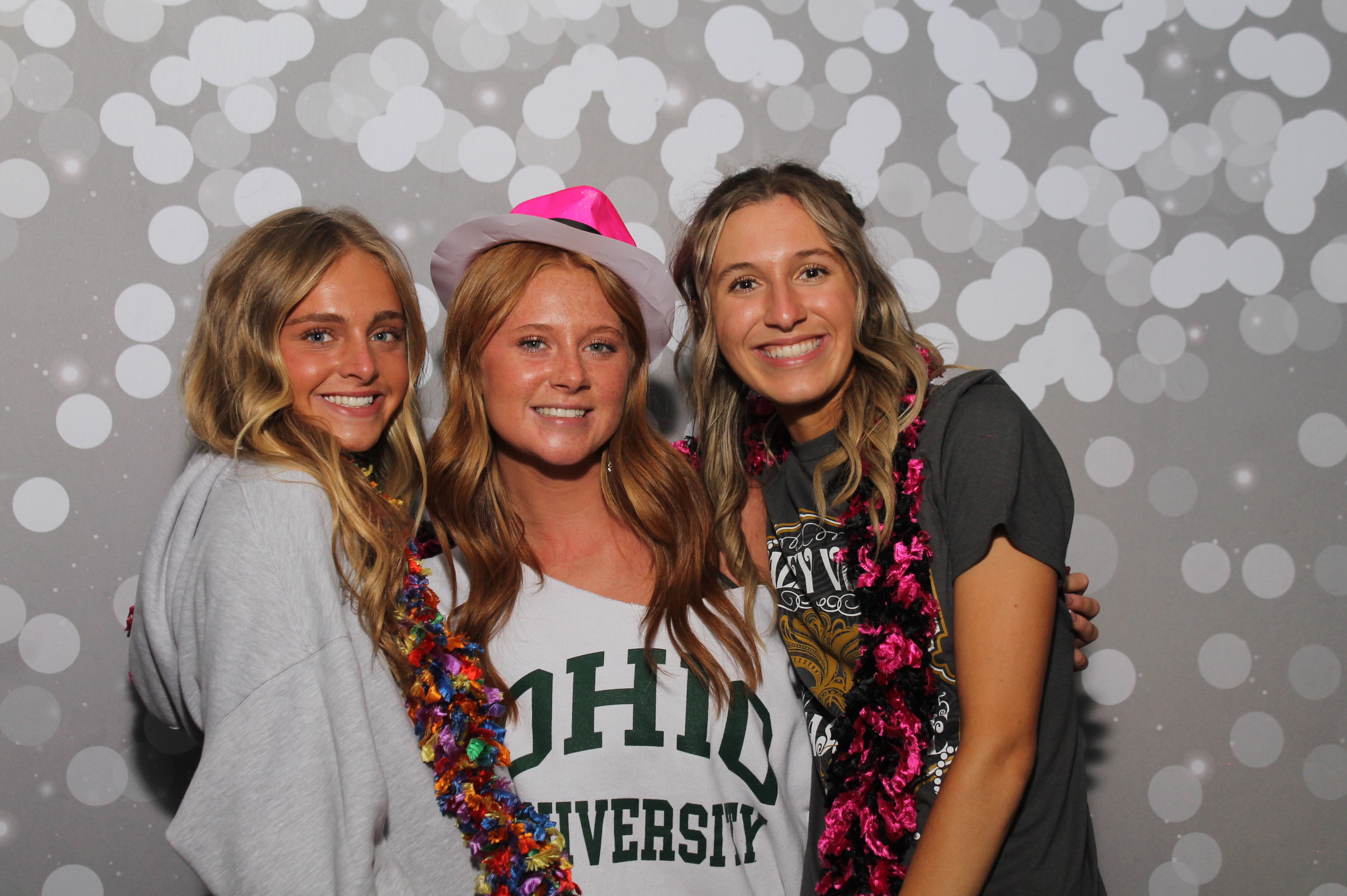 Valley View After Prom | View more photos from the event at gallery.photoboothcincy.com/u/PhotoBoothCincy/Valley-View-After-Prom-1