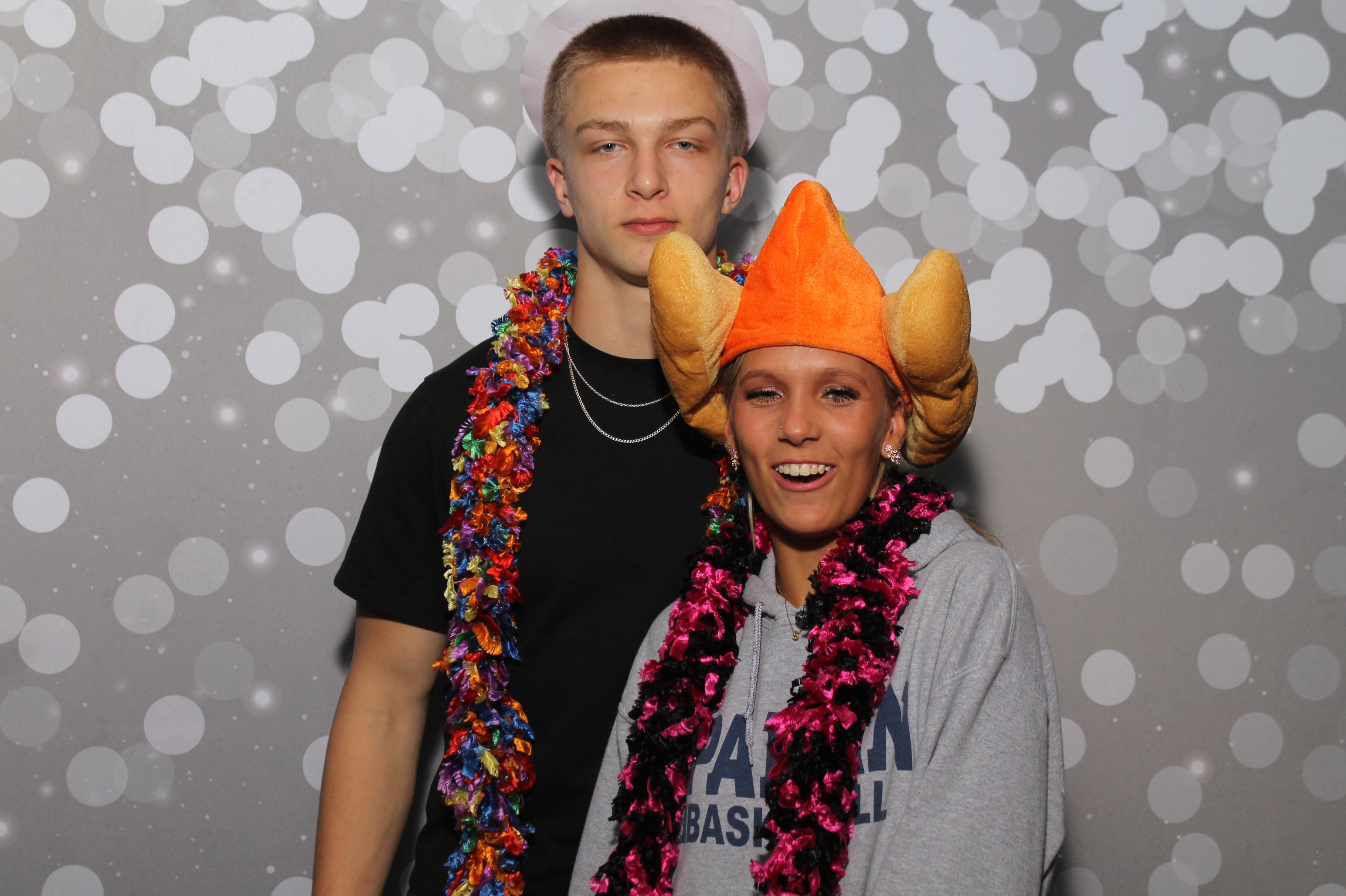Valley View After Prom | View more photos from the event at gallery.photoboothcincy.com/u/PhotoBoothCincy/Valley-View-After-Prom-1