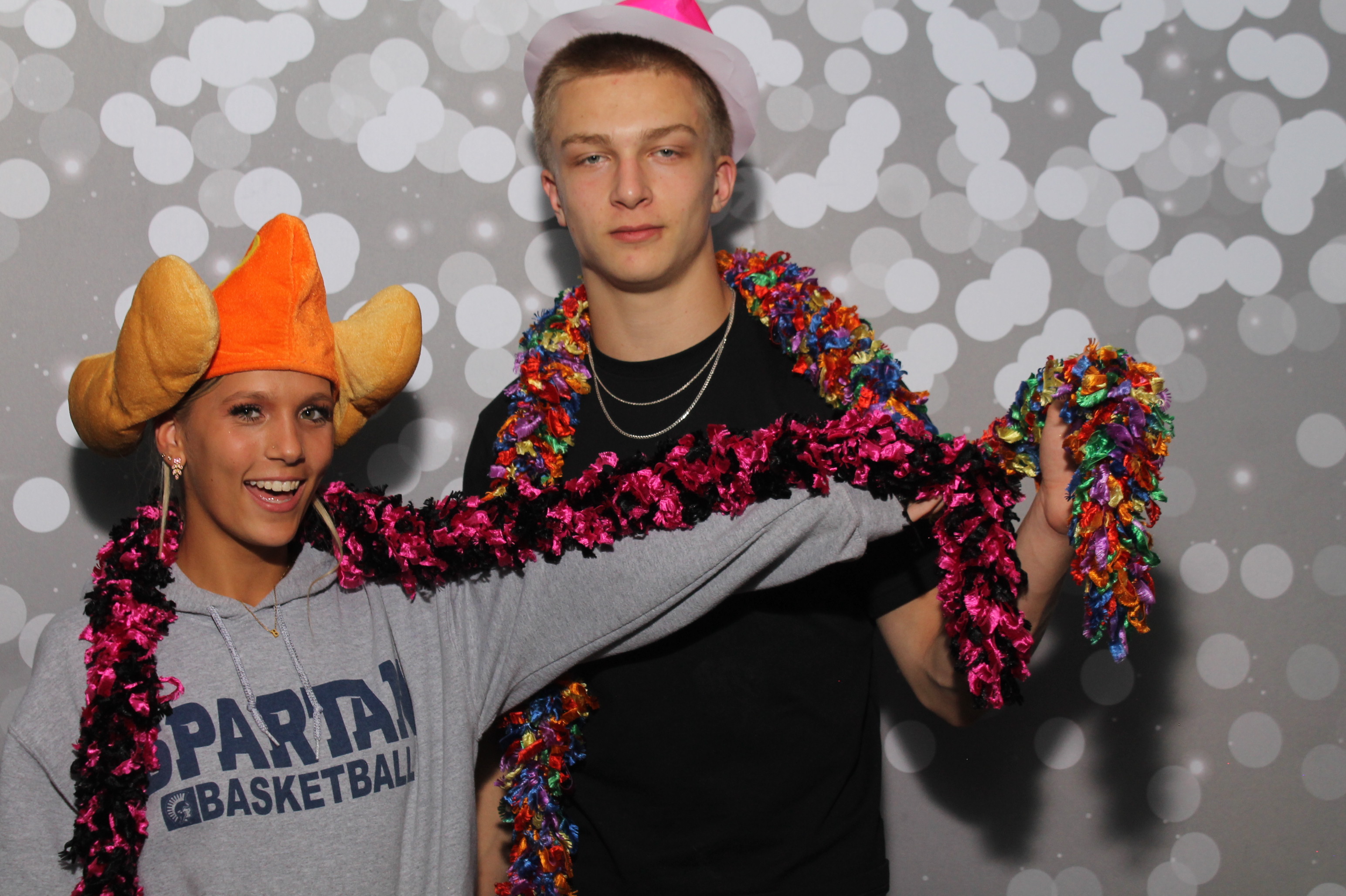 Valley View After Prom | View more photos from the event at gallery.photoboothcincy.com/u/PhotoBoothCincy/Valley-View-After-Prom-1