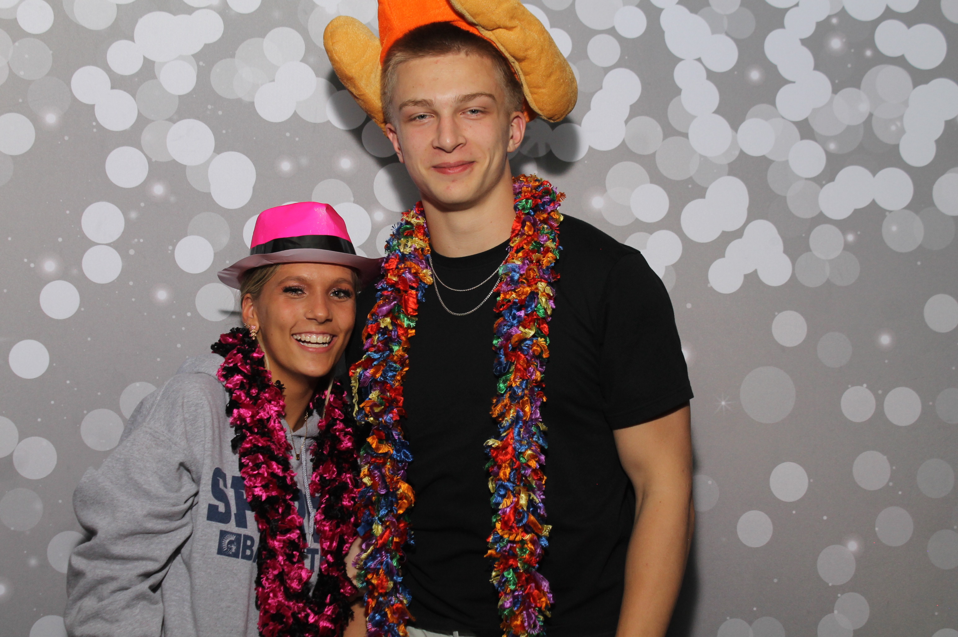 Valley View After Prom | View more photos from the event at gallery.photoboothcincy.com/u/PhotoBoothCincy/Valley-View-After-Prom-1