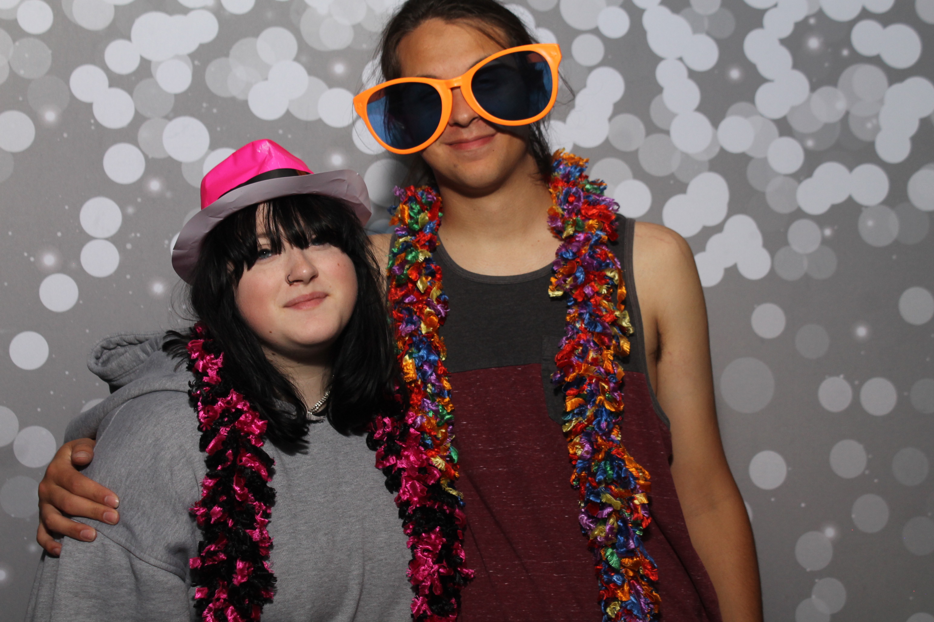 Valley View After Prom | View more photos from the event at gallery.photoboothcincy.com/u/PhotoBoothCincy/Valley-View-After-Prom-1