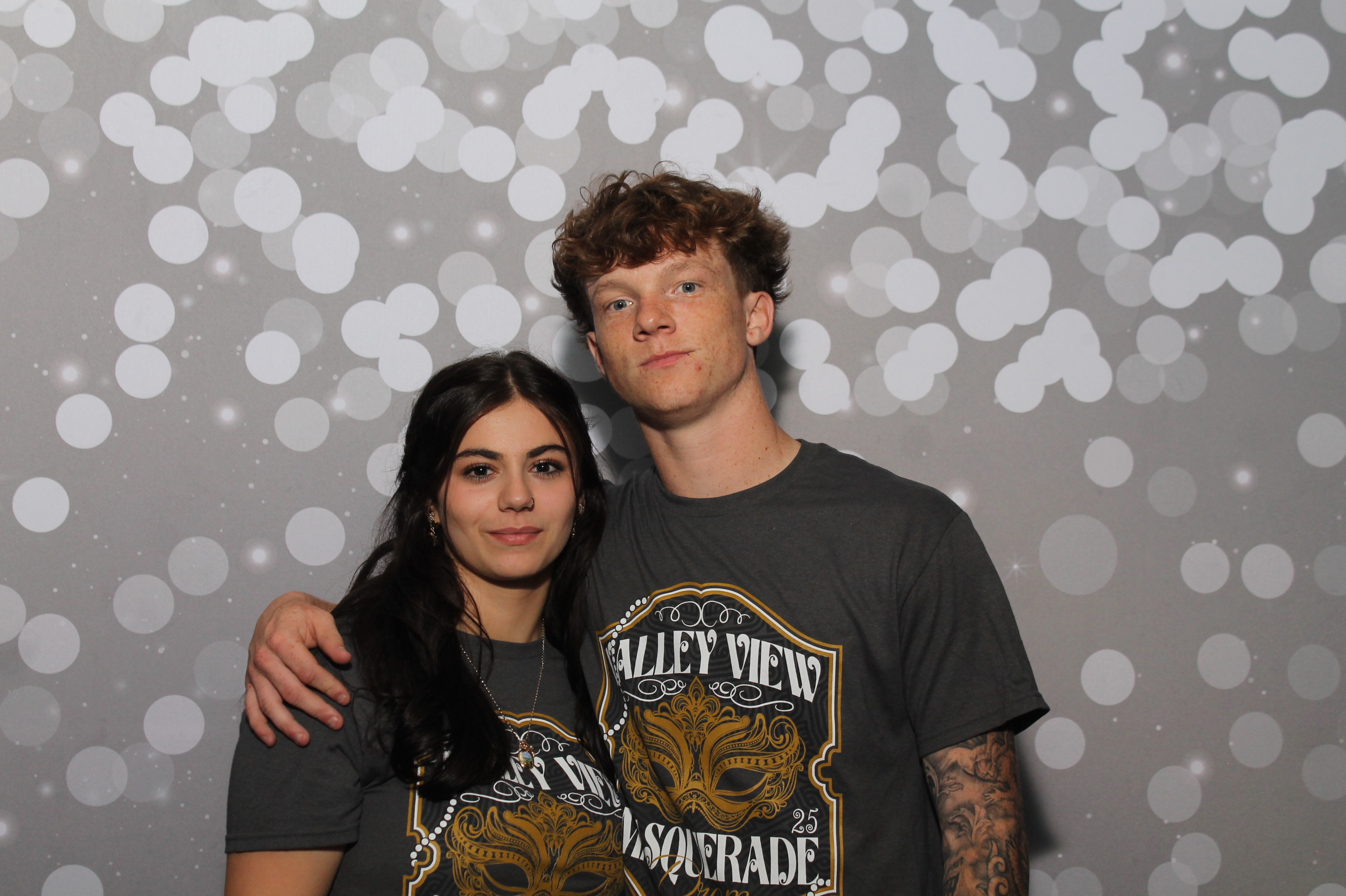 Valley View After Prom | View more photos from the event at gallery.photoboothcincy.com/u/PhotoBoothCincy/Valley-View-After-Prom-1