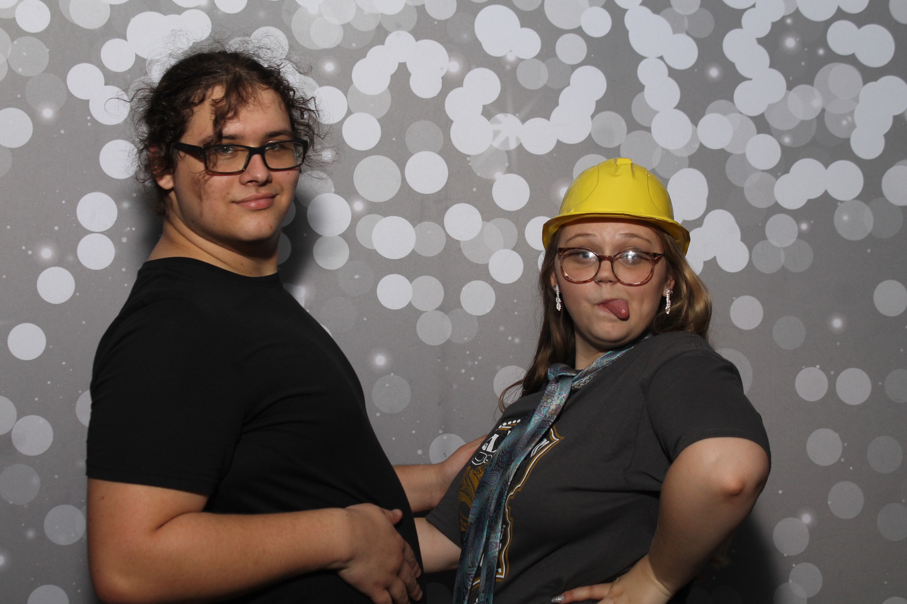 Valley View After Prom | View more photos from the event at gallery.photoboothcincy.com/u/PhotoBoothCincy/Valley-View-After-Prom-1