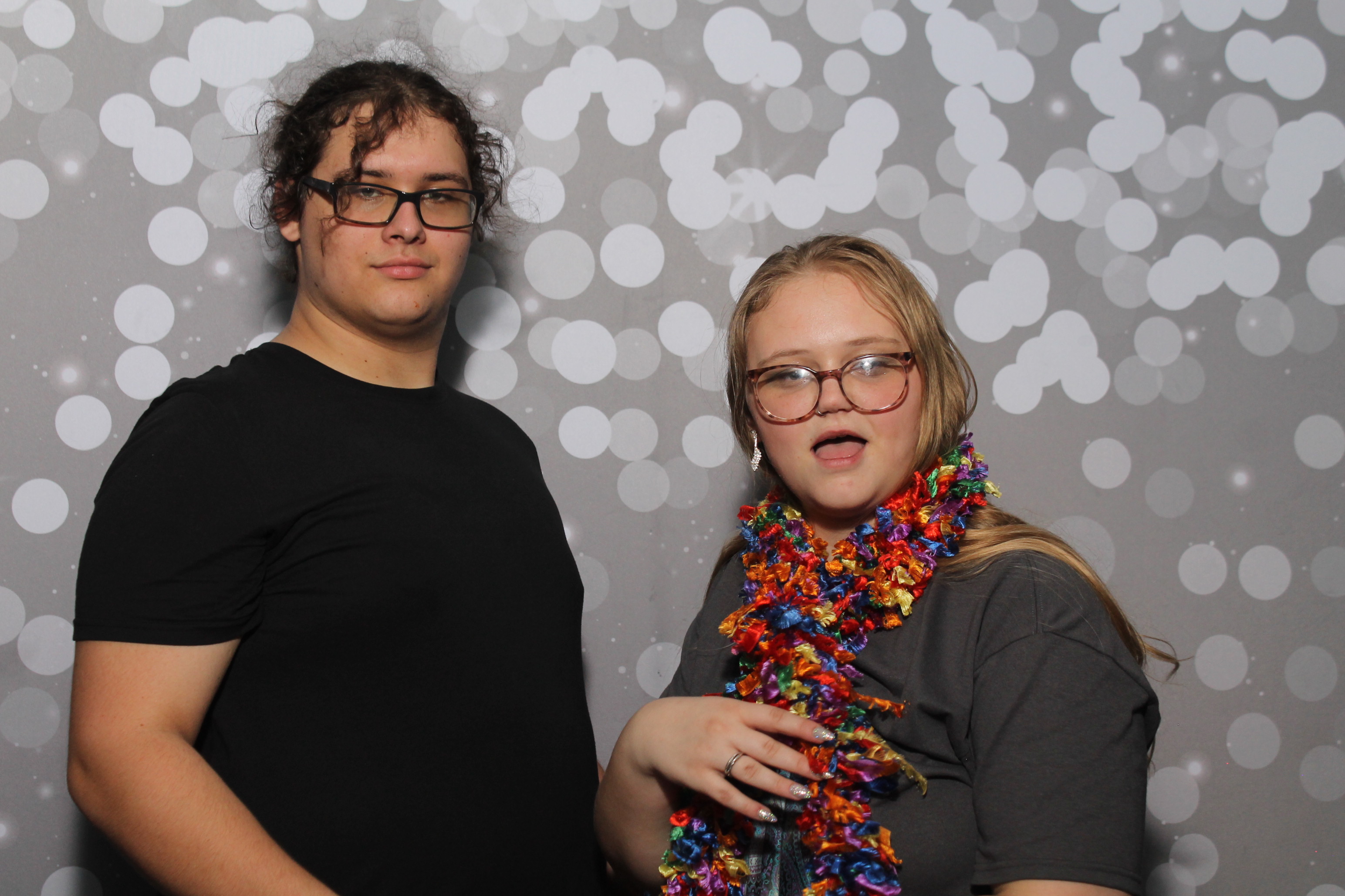 Valley View After Prom | View more photos from the event at gallery.photoboothcincy.com/u/PhotoBoothCincy/Valley-View-After-Prom-1