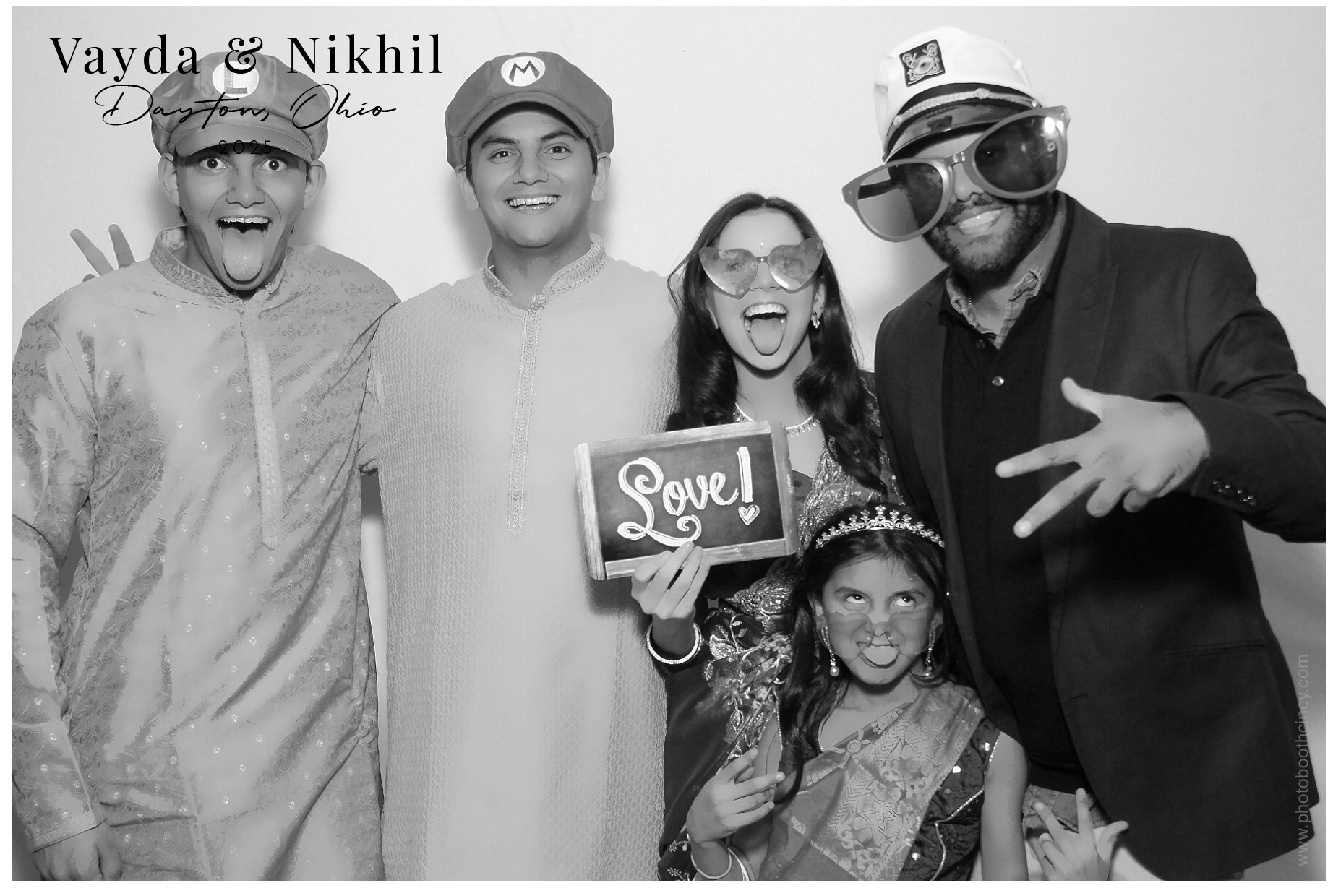 Vayda & Nikhil's Wedding | View more photos from the event at gallery.photoboothcincy.com/u/PhotoBoothCincy/Vayda-Nikhils-Wedding