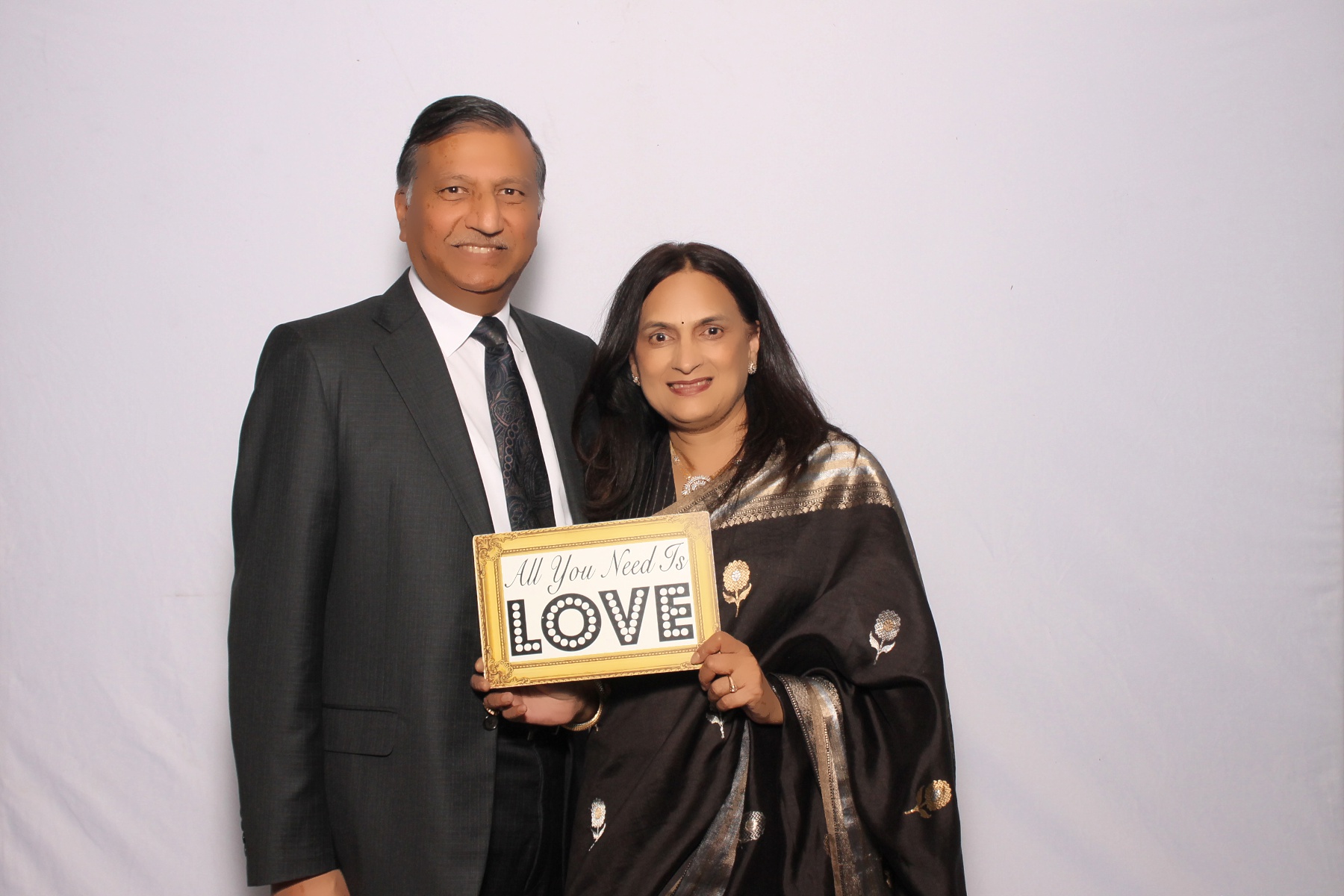 Vayda & Nikhil's Wedding | View more photos from the event at gallery.photoboothcincy.com/u/PhotoBoothCincy/Vayda-Nikhils-Wedding