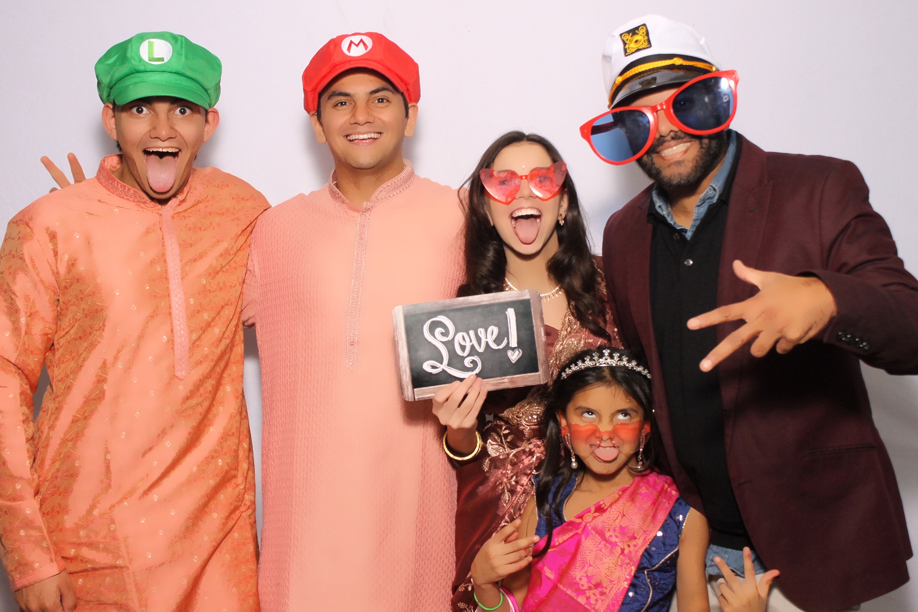 Vayda & Nikhil's Wedding | View more photos from the event at gallery.photoboothcincy.com/u/PhotoBoothCincy/Vayda-Nikhils-Wedding