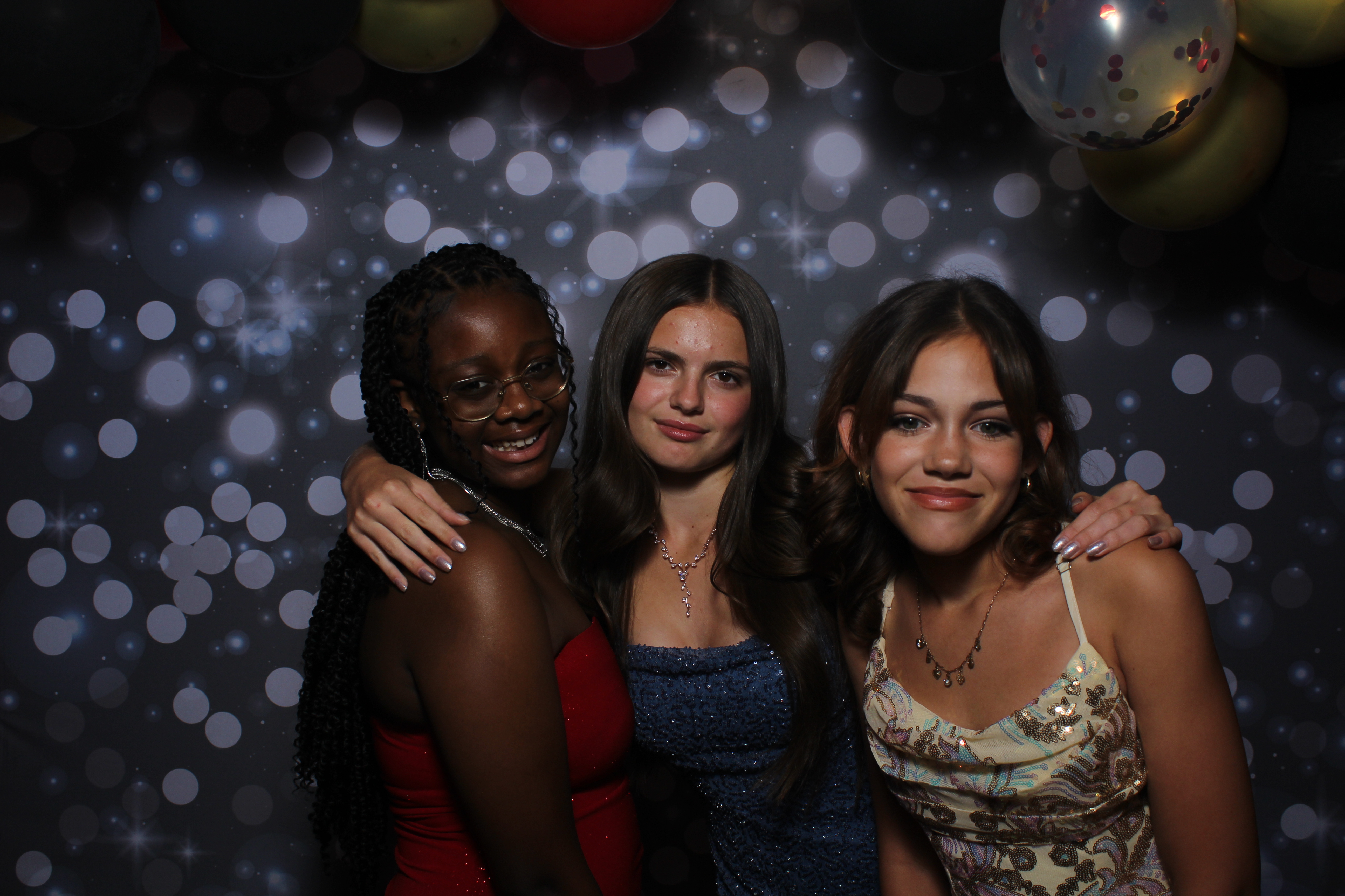 Walnut Hills Homecoming Originals | View more photos from the event at gallery.photoboothcincy.com/u/PhotoBoothCincy/Walnut-Hills-Homecoming-Originals