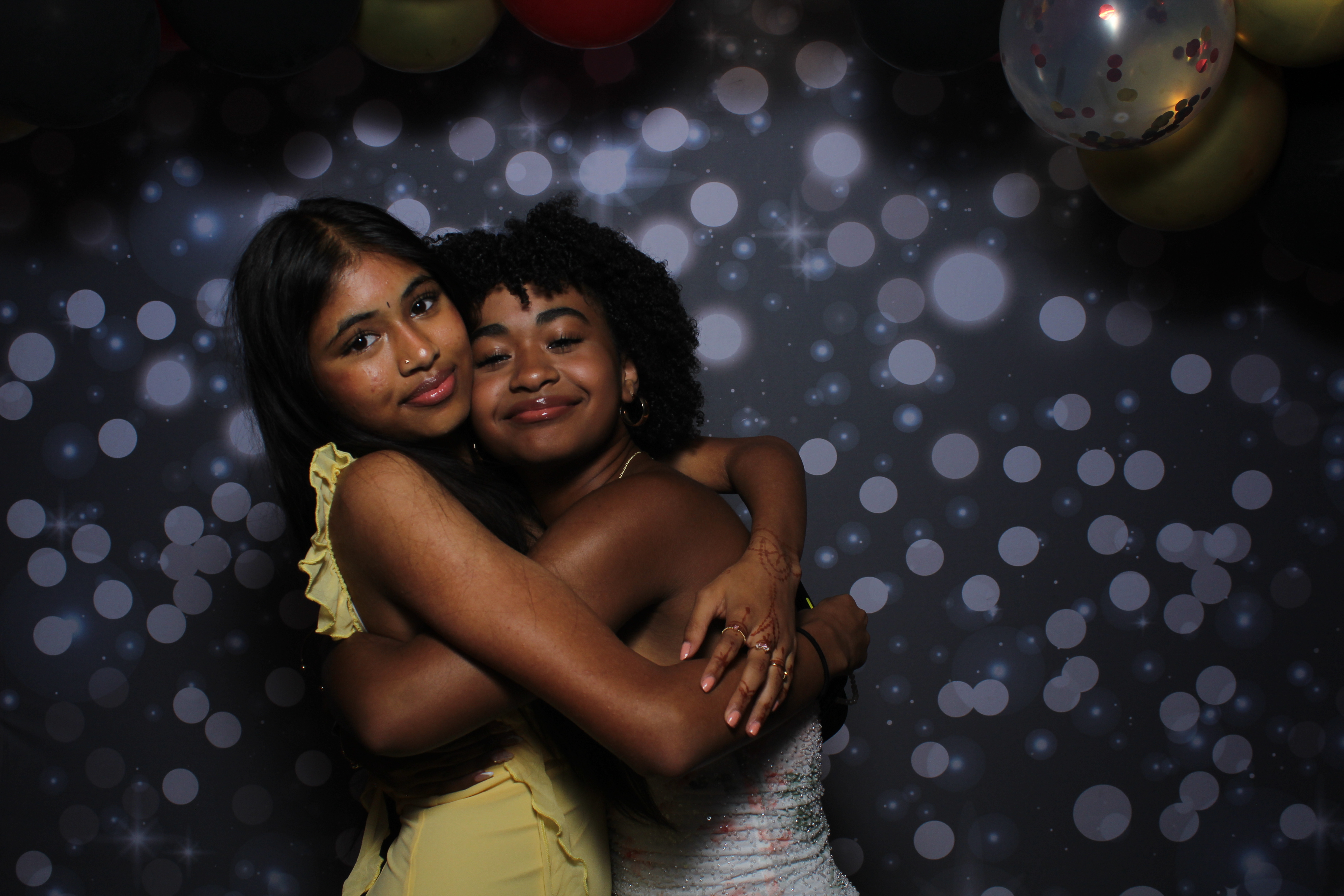Walnut Hills Homecoming Originals | View more photos from the event at gallery.photoboothcincy.com/u/PhotoBoothCincy/Walnut-Hills-Homecoming-Originals