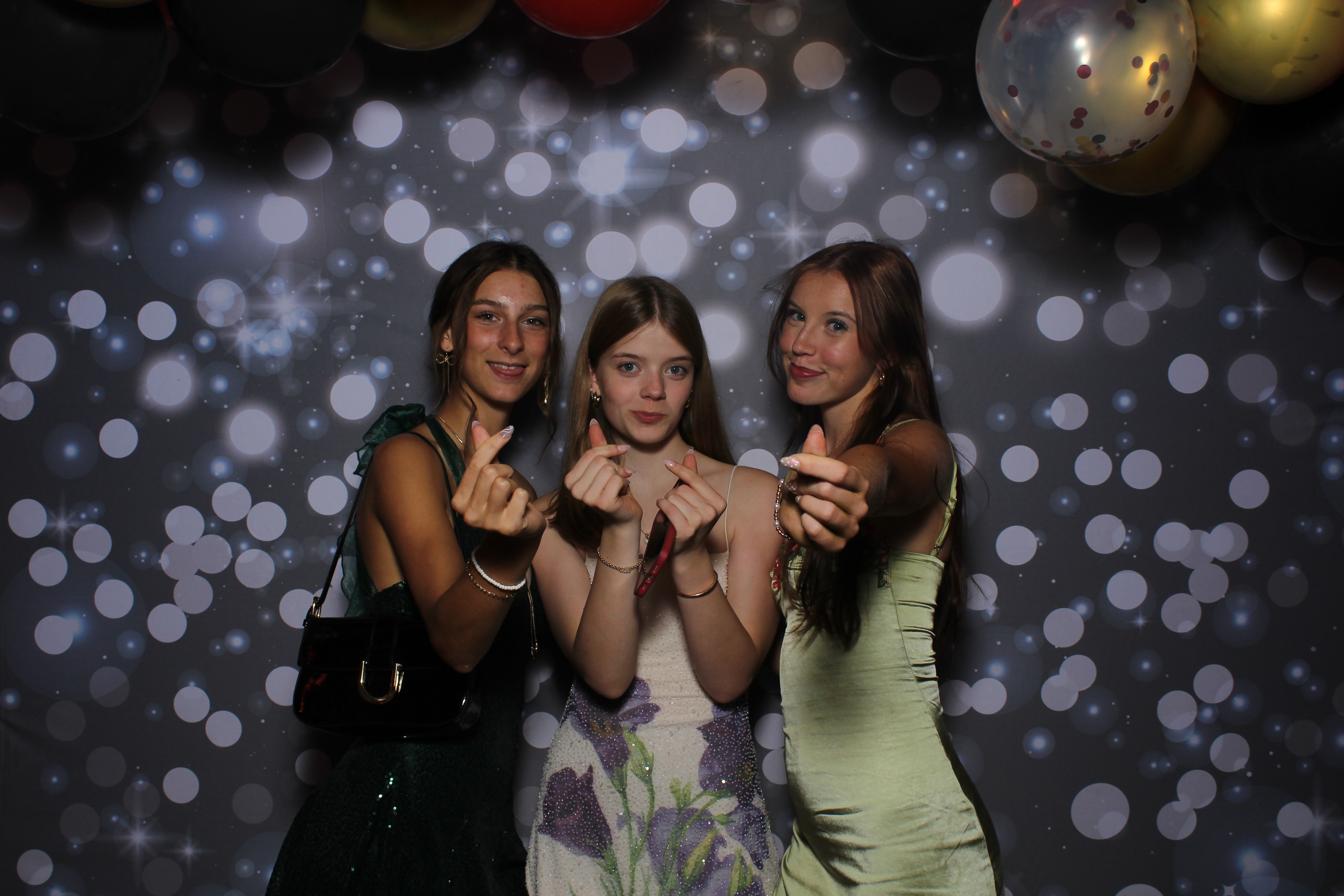 Walnut Hills Homecoming Originals | View more photos from the event at gallery.photoboothcincy.com/u/PhotoBoothCincy/Walnut-Hills-Homecoming-Originals
