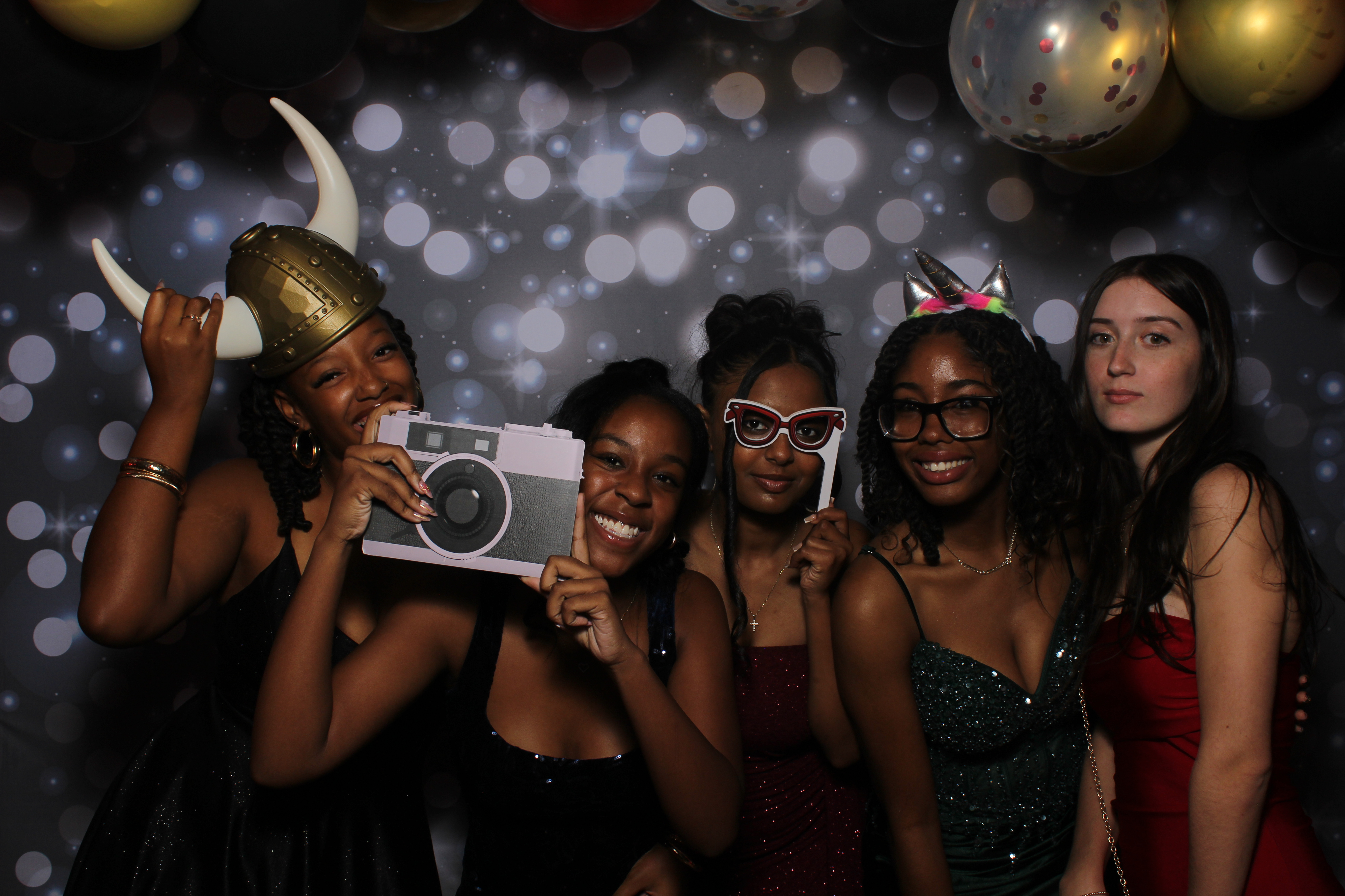 Walnut Hills Homecoming Originals | View more photos from the event at gallery.photoboothcincy.com/u/PhotoBoothCincy/Walnut-Hills-Homecoming-Originals
