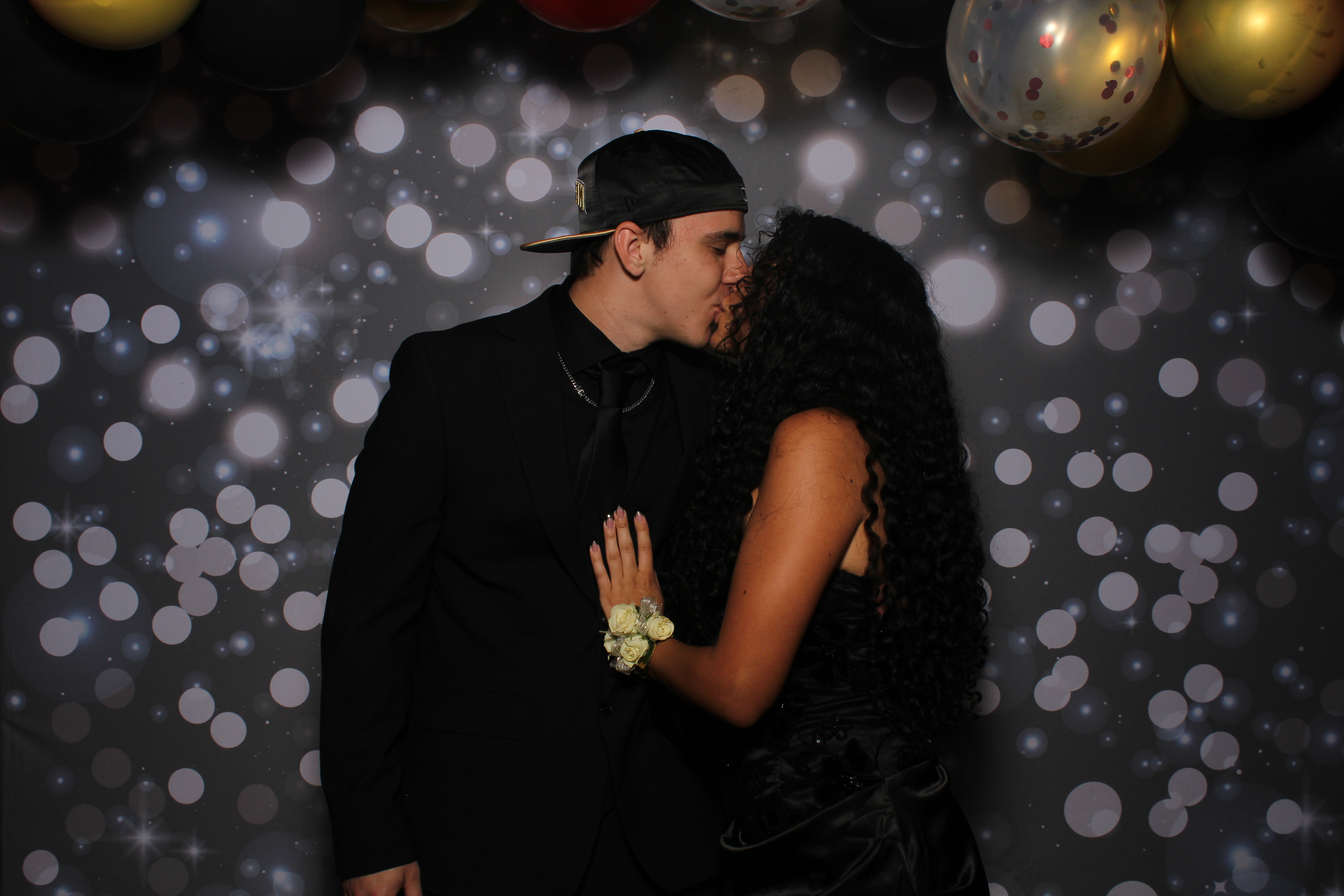 Walnut Hills Homecoming Originals | View more photos from the event at gallery.photoboothcincy.com/u/PhotoBoothCincy/Walnut-Hills-Homecoming-Originals