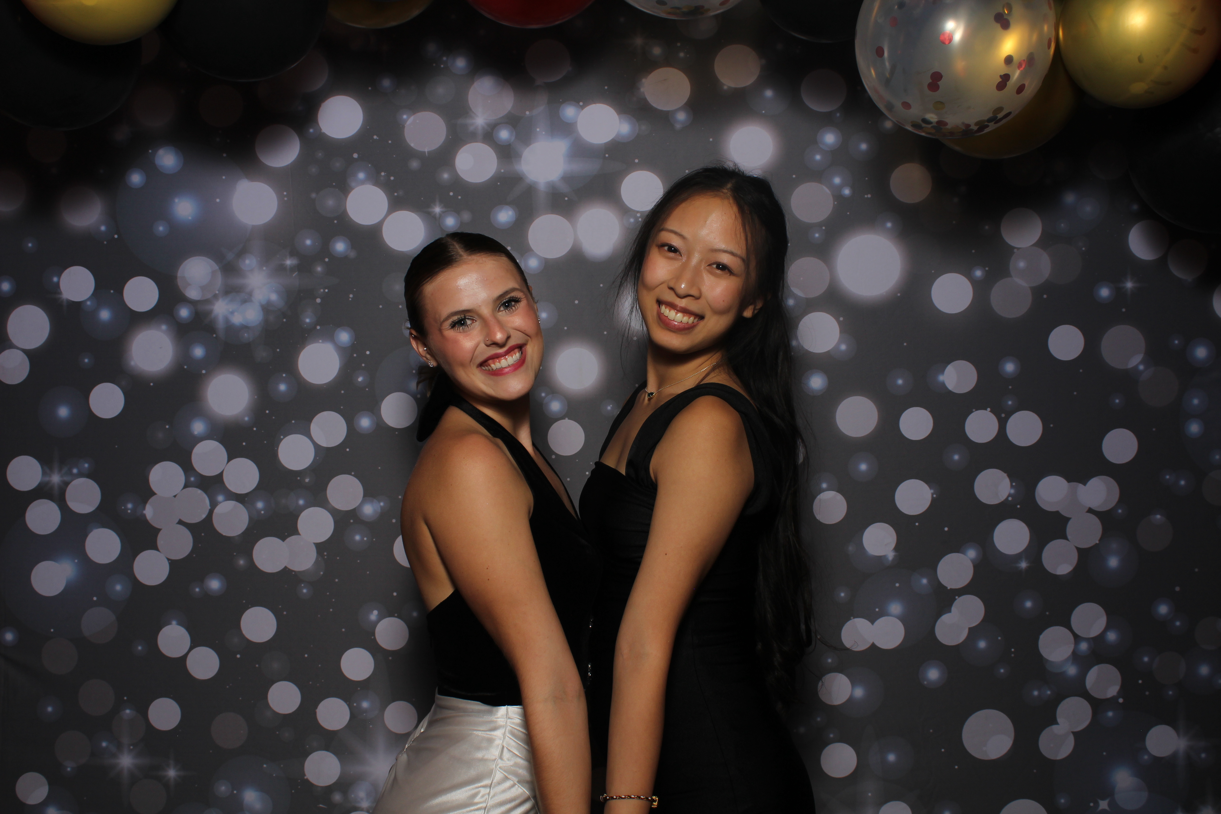 Walnut Hills Homecoming Originals | View more photos from the event at gallery.photoboothcincy.com/u/PhotoBoothCincy/Walnut-Hills-Homecoming-Originals