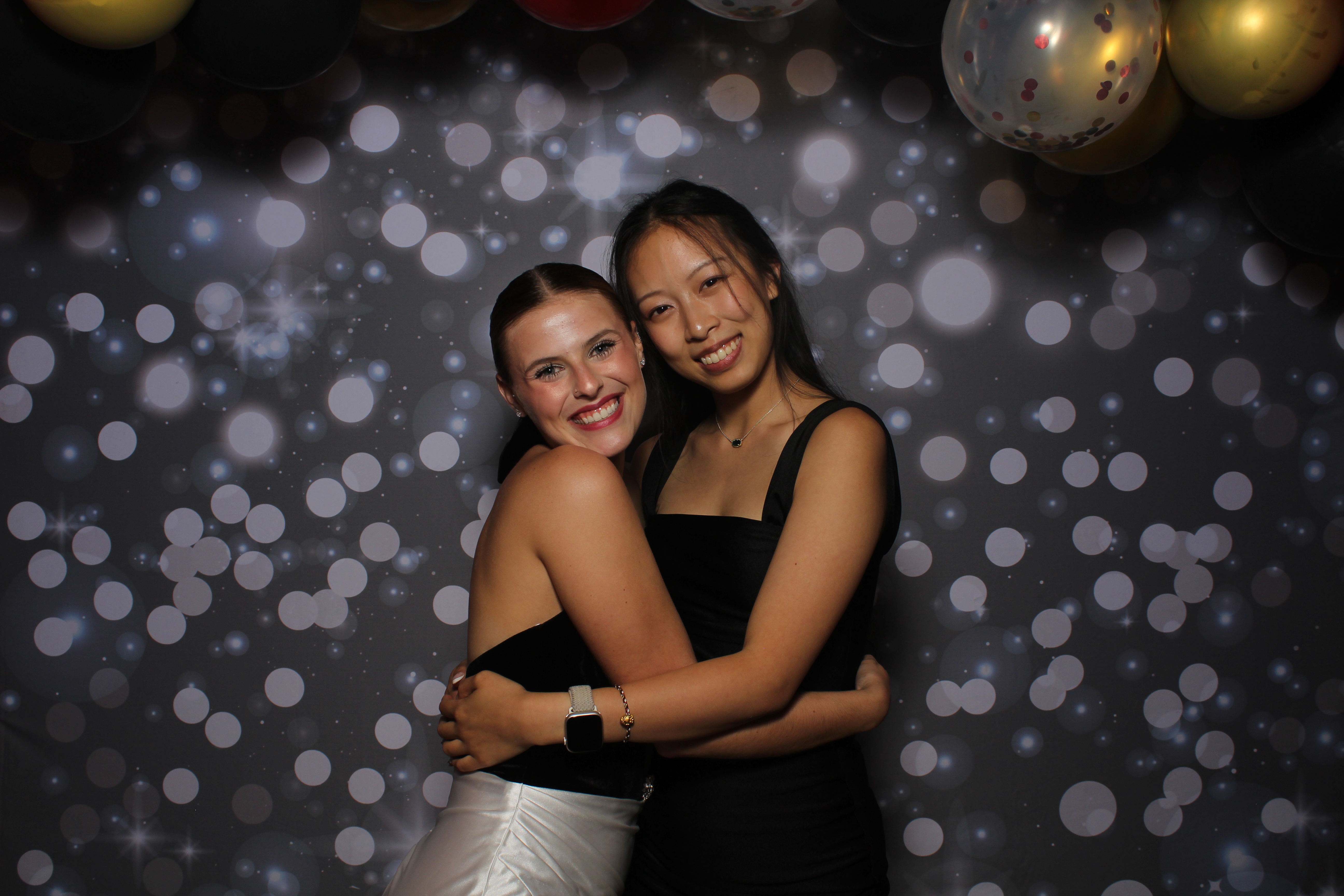 Walnut Hills Homecoming Originals | View more photos from the event at gallery.photoboothcincy.com/u/PhotoBoothCincy/Walnut-Hills-Homecoming-Originals