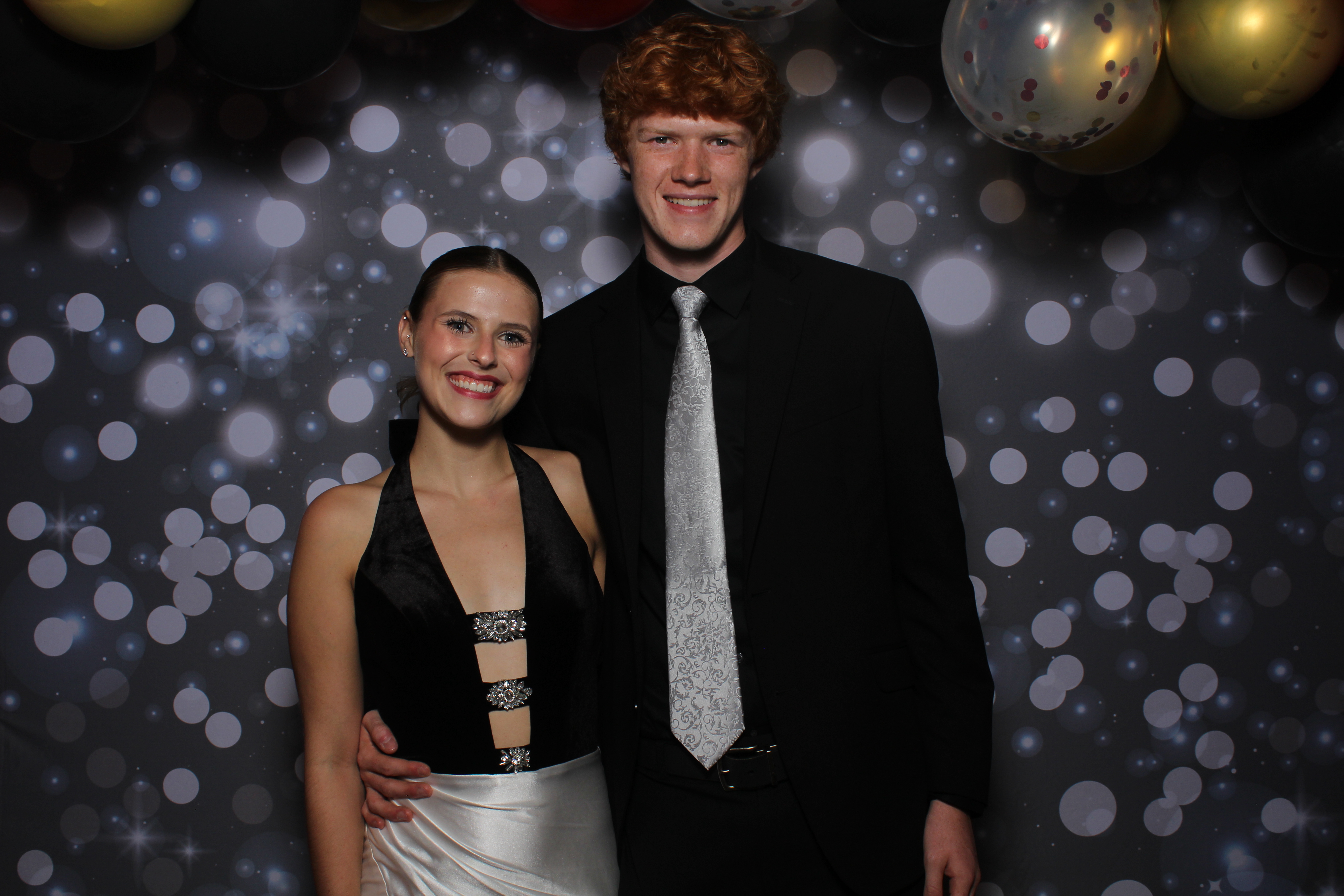 Walnut Hills Homecoming Originals | View more photos from the event at gallery.photoboothcincy.com/u/PhotoBoothCincy/Walnut-Hills-Homecoming-Originals