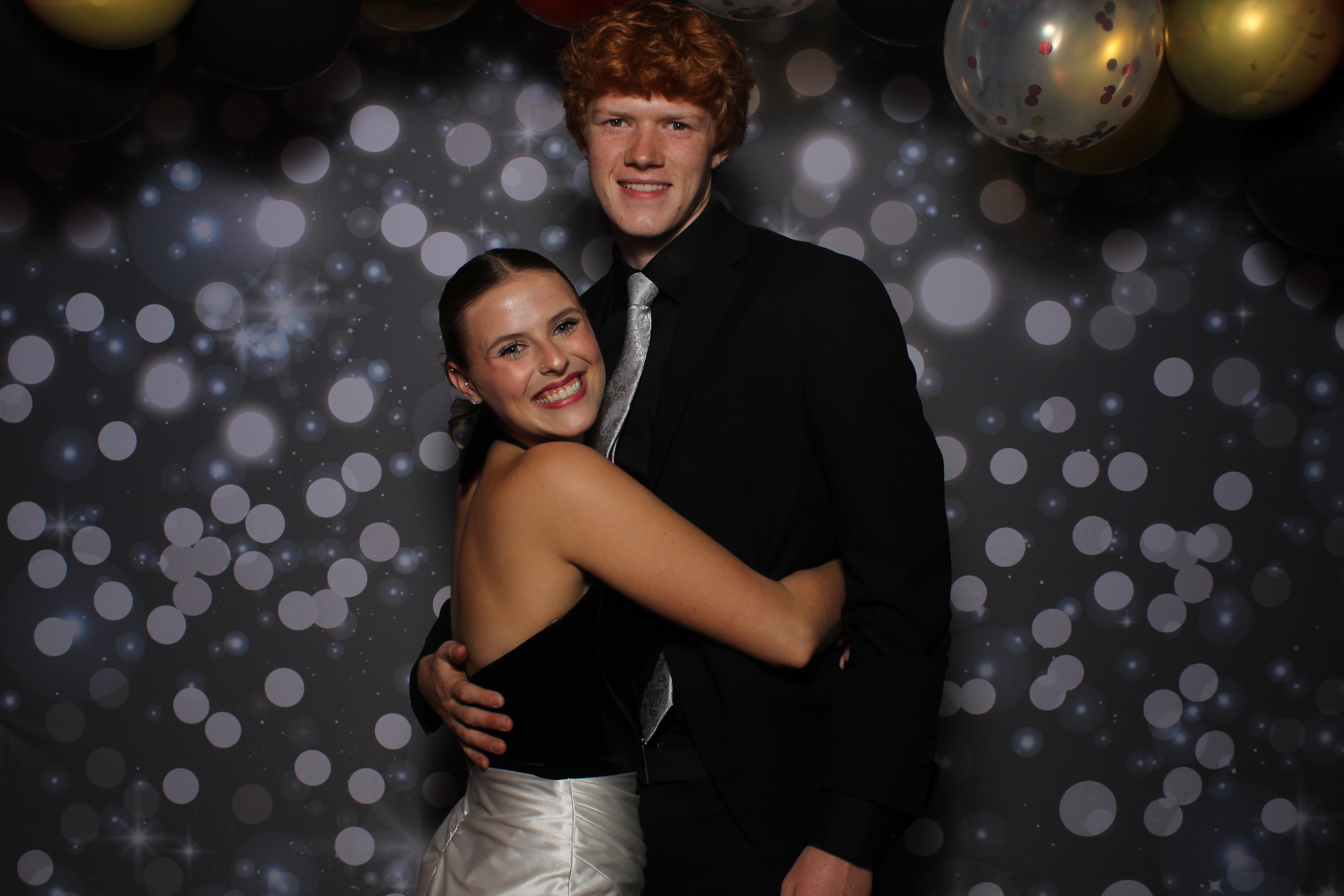 Walnut Hills Homecoming Originals | View more photos from the event at gallery.photoboothcincy.com/u/PhotoBoothCincy/Walnut-Hills-Homecoming-Originals