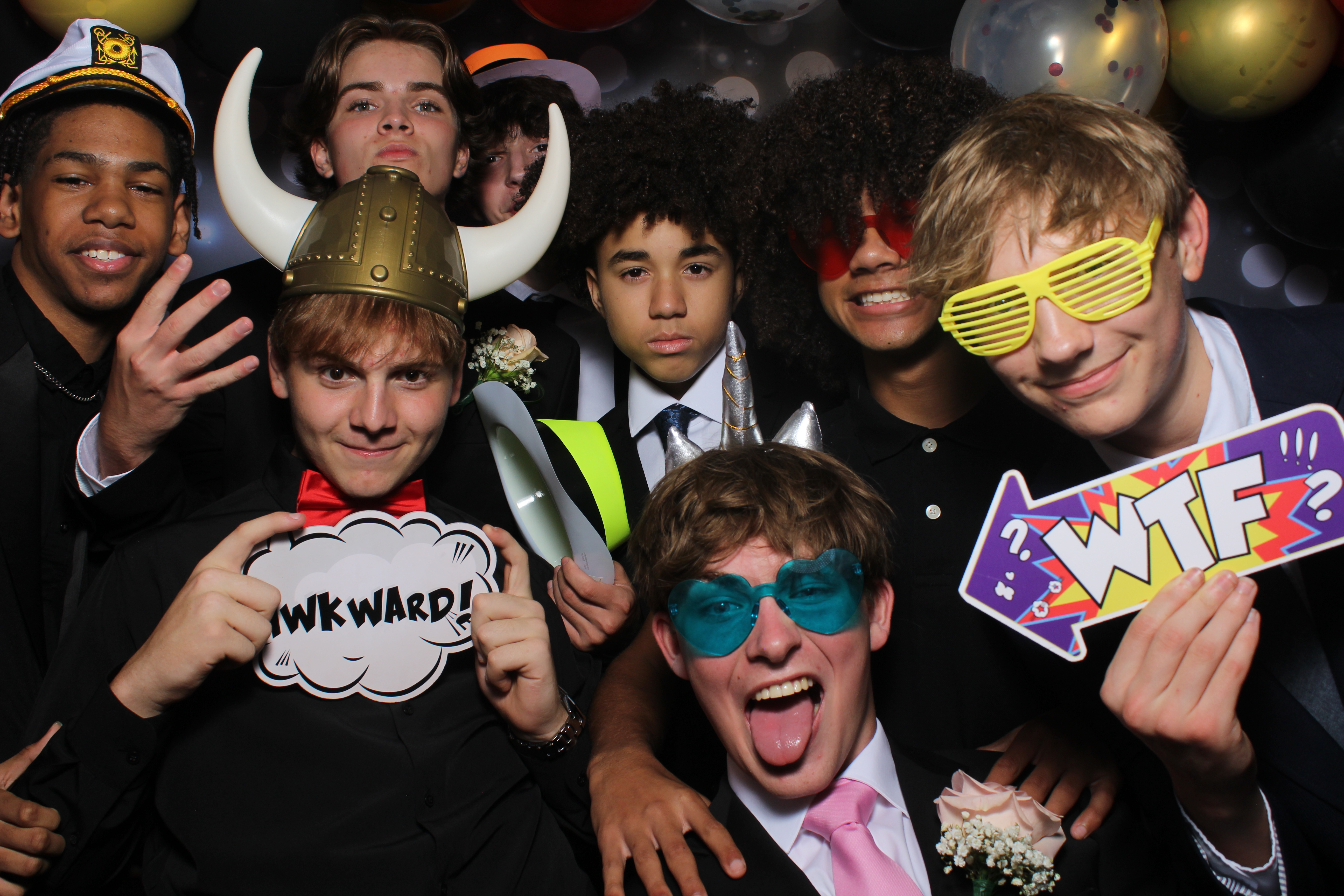 Walnut Hills Homecoming Originals | View more photos from the event at gallery.photoboothcincy.com/u/PhotoBoothCincy/Walnut-Hills-Homecoming-Originals