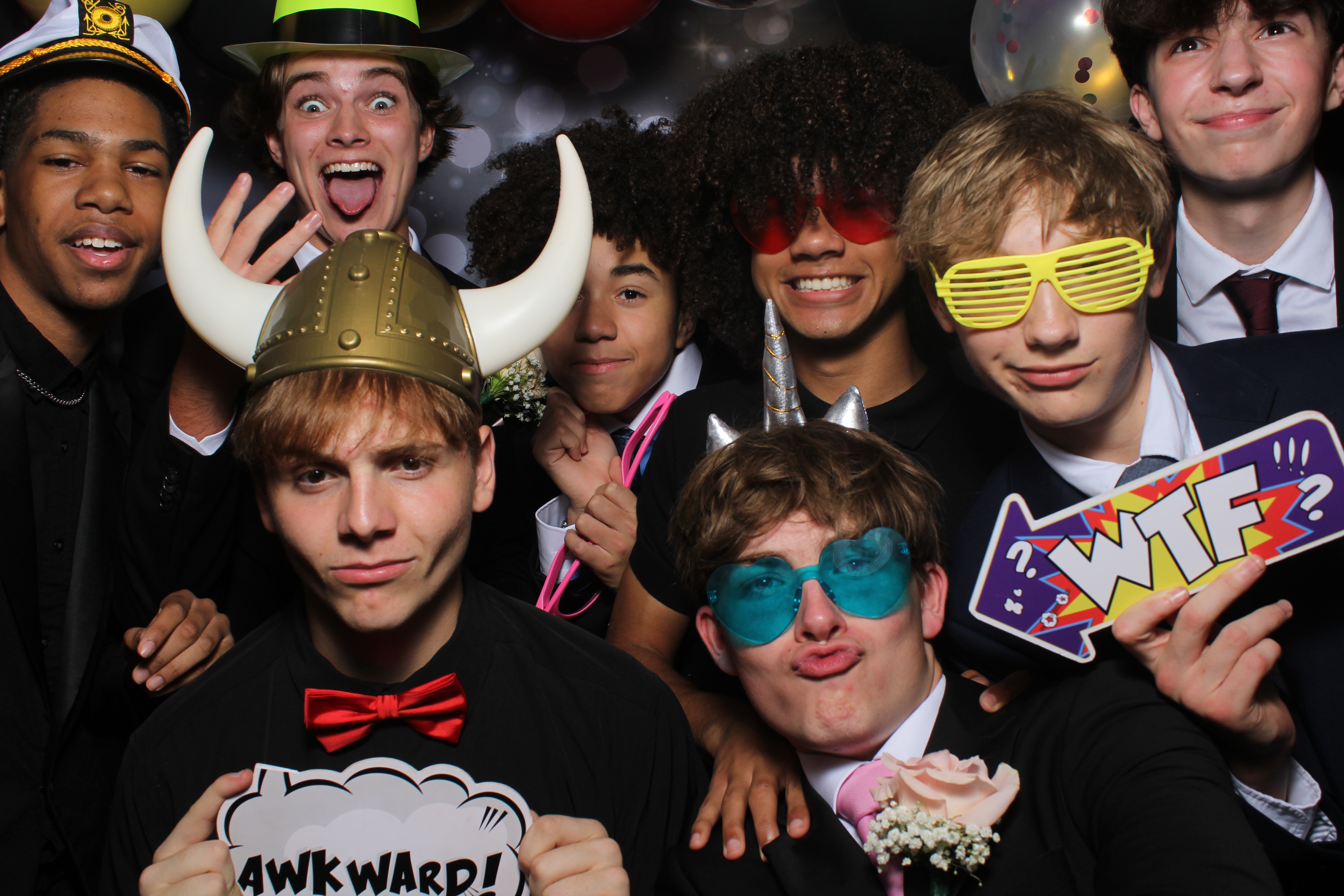 Walnut Hills Homecoming Originals | View more photos from the event at gallery.photoboothcincy.com/u/PhotoBoothCincy/Walnut-Hills-Homecoming-Originals