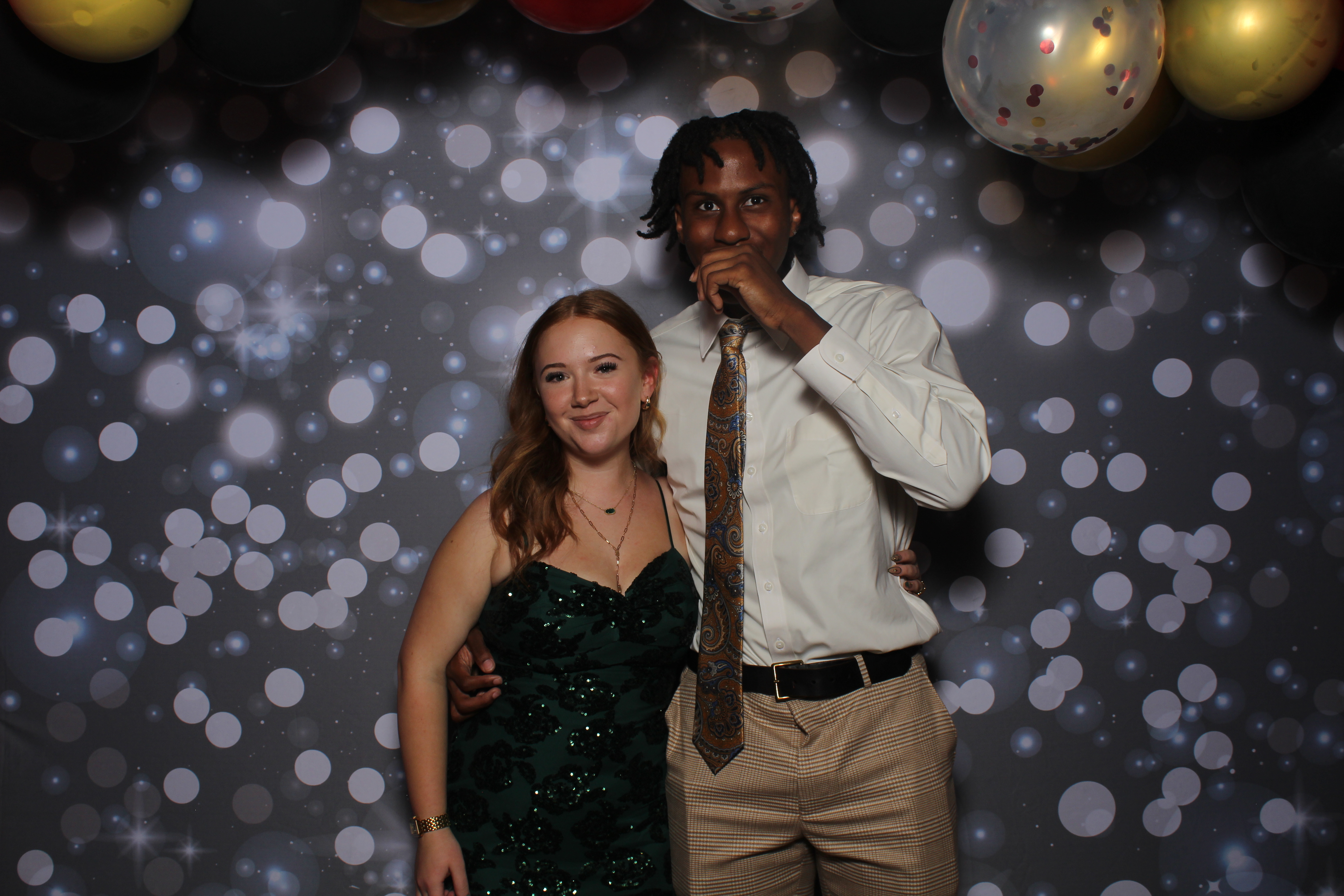 Walnut Hills Homecoming Originals | View more photos from the event at gallery.photoboothcincy.com/u/PhotoBoothCincy/Walnut-Hills-Homecoming-Originals