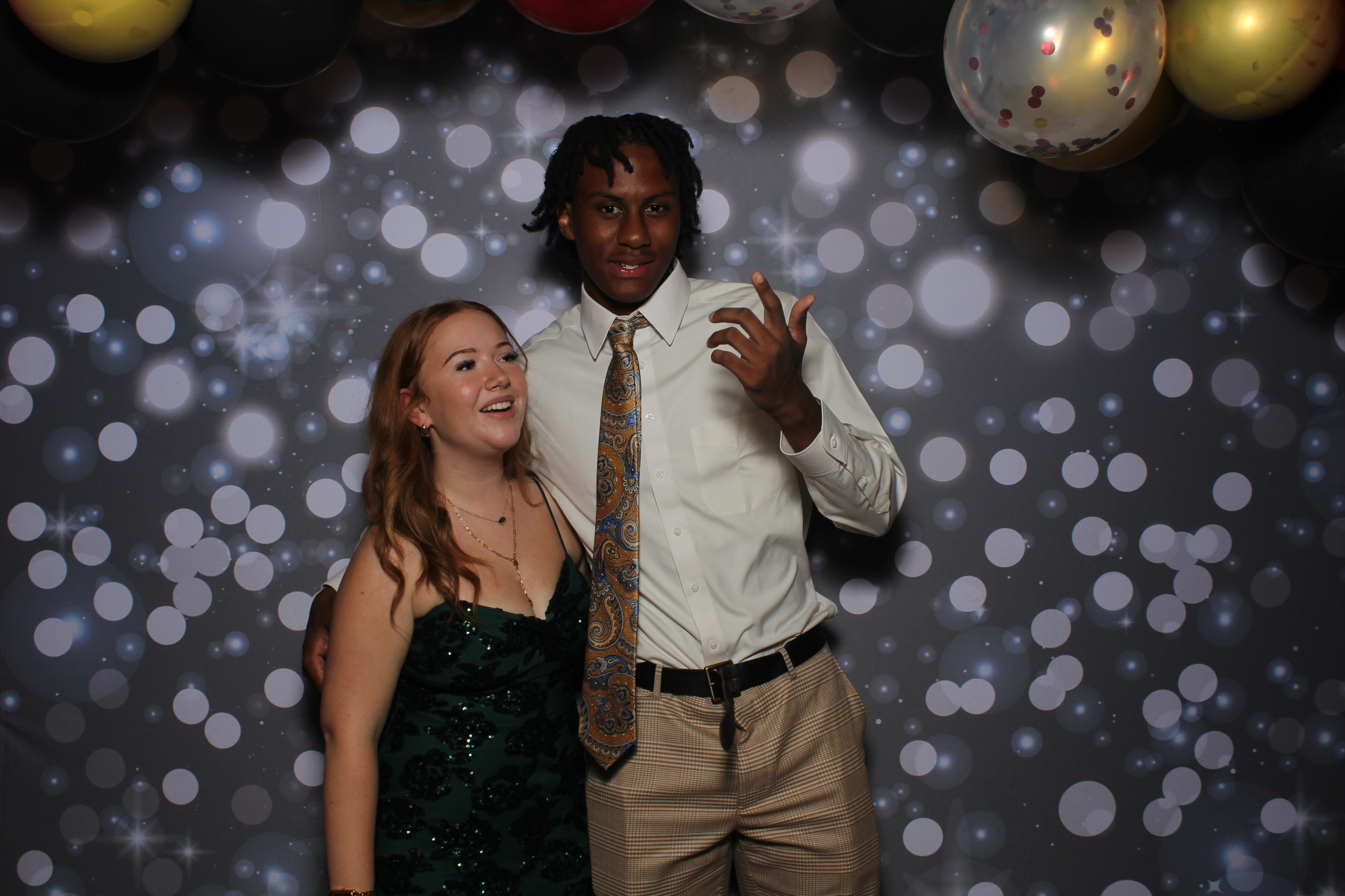 Walnut Hills Homecoming Originals | View more photos from the event at gallery.photoboothcincy.com/u/PhotoBoothCincy/Walnut-Hills-Homecoming-Originals