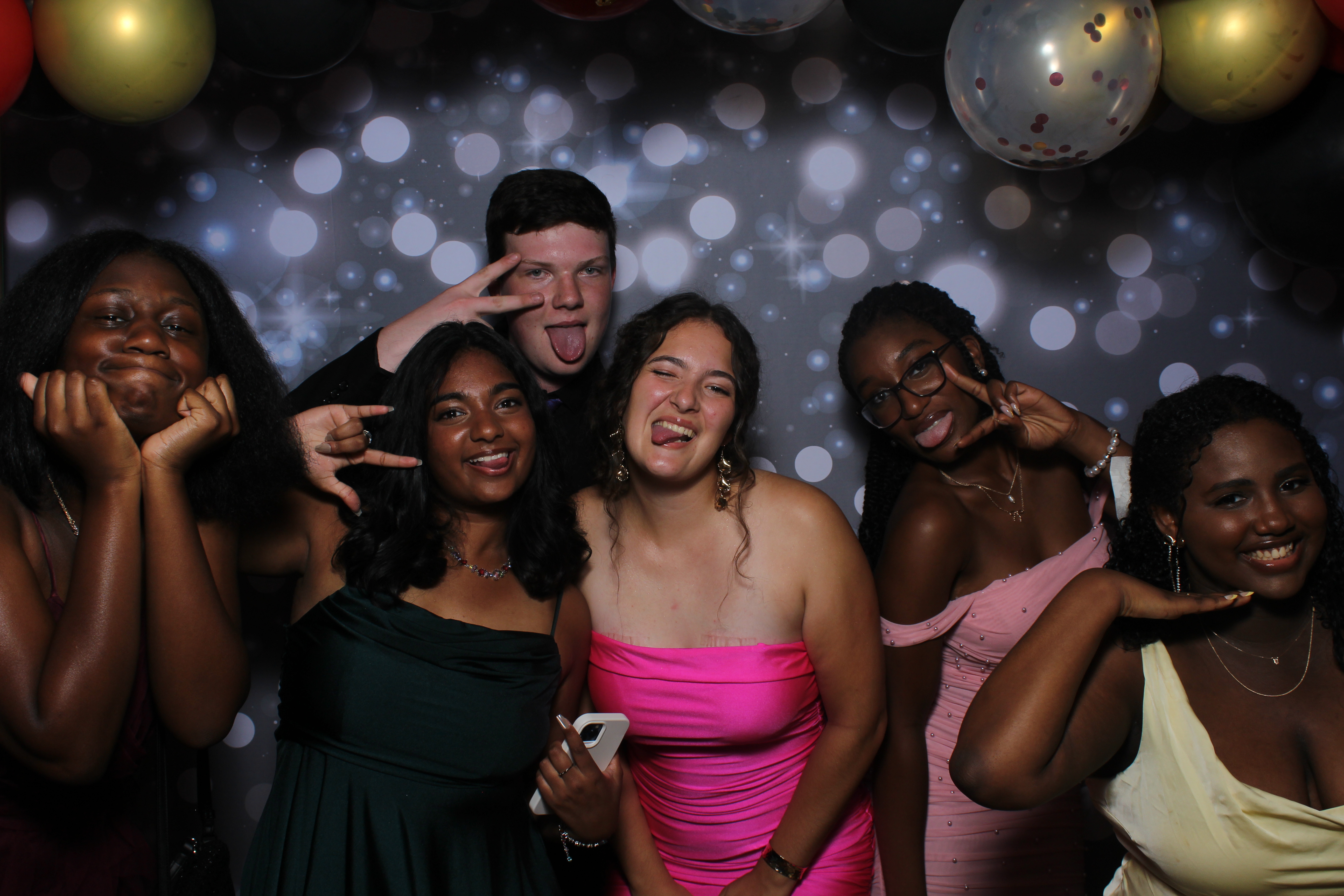 Walnut Hills Homecoming Originals | View more photos from the event at gallery.photoboothcincy.com/u/PhotoBoothCincy/Walnut-Hills-Homecoming-Originals