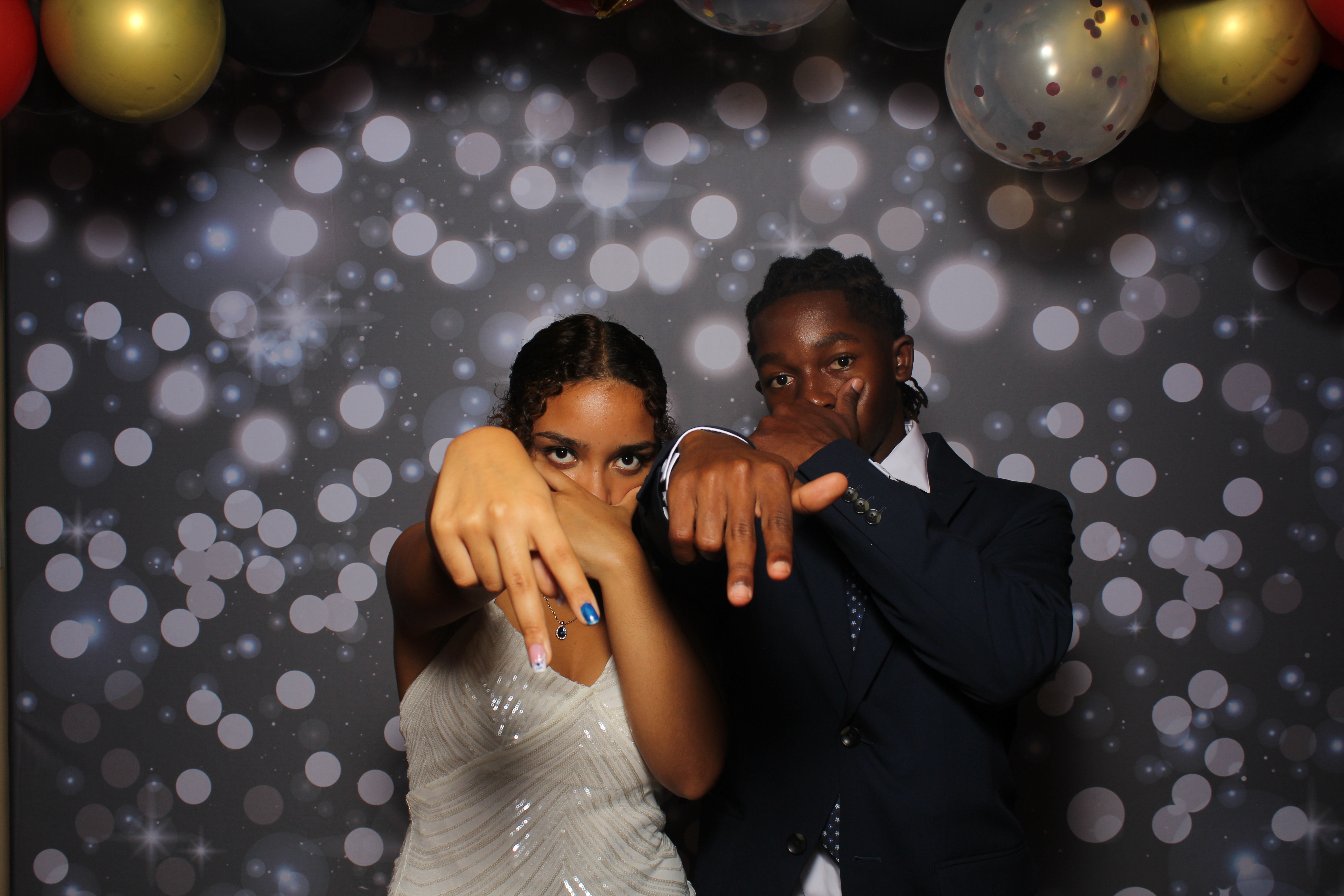Walnut Hills Homecoming Originals | View more photos from the event at gallery.photoboothcincy.com/u/PhotoBoothCincy/Walnut-Hills-Homecoming-Originals