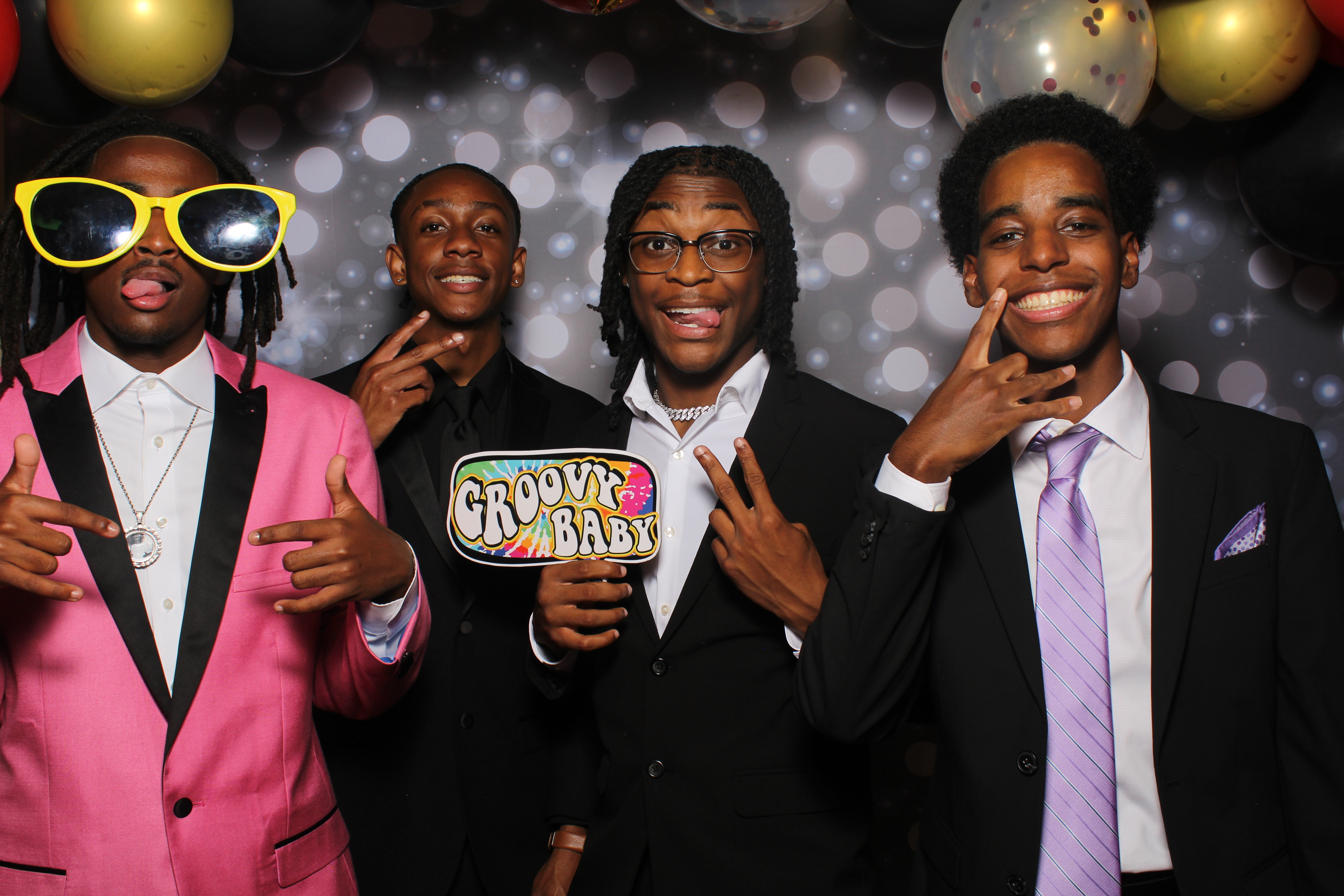 Walnut Hills Homecoming Originals | View more photos from the event at gallery.photoboothcincy.com/u/PhotoBoothCincy/Walnut-Hills-Homecoming-Originals