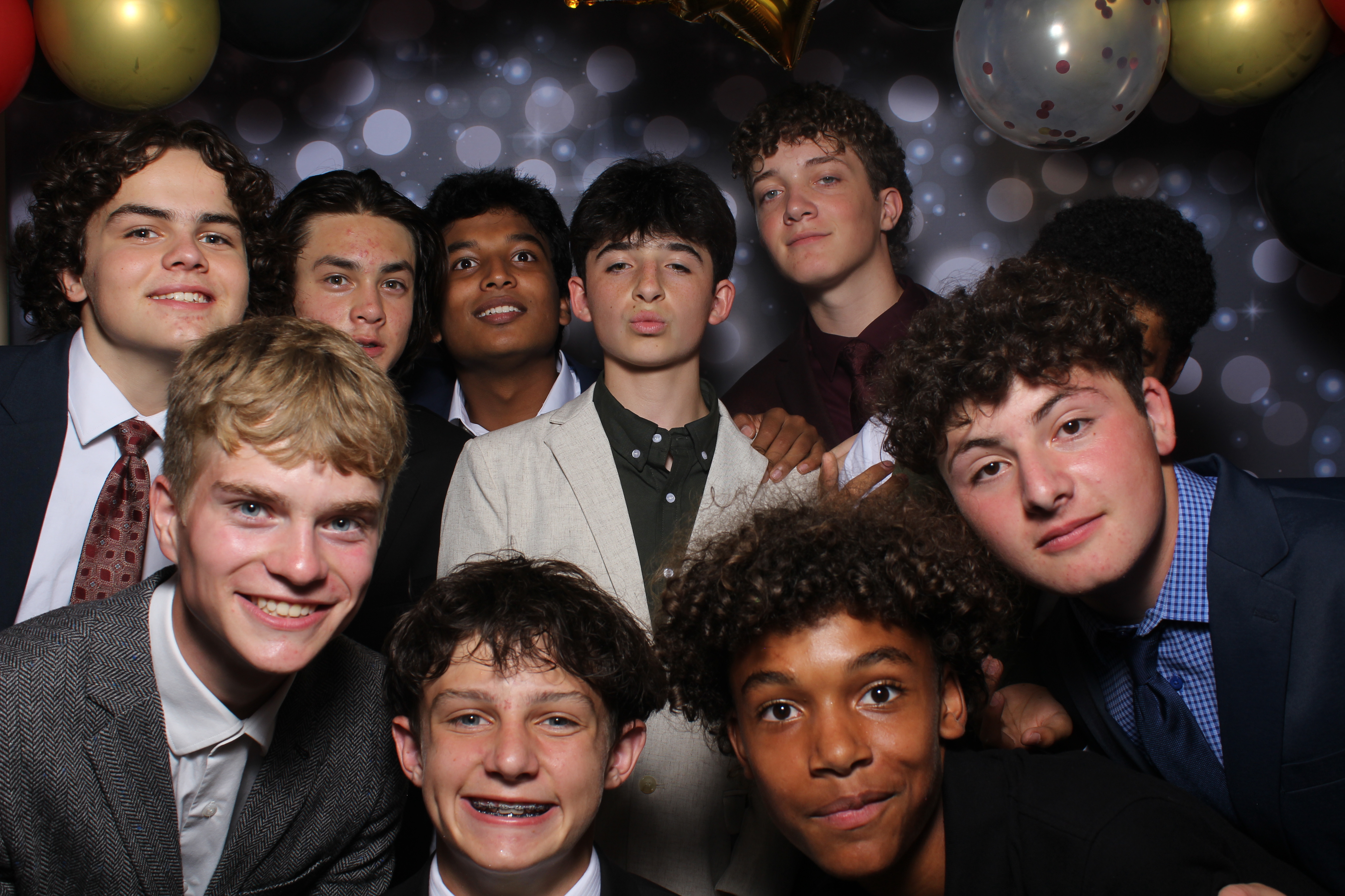Walnut Hills Homecoming Originals | View more photos from the event at gallery.photoboothcincy.com/u/PhotoBoothCincy/Walnut-Hills-Homecoming-Originals
