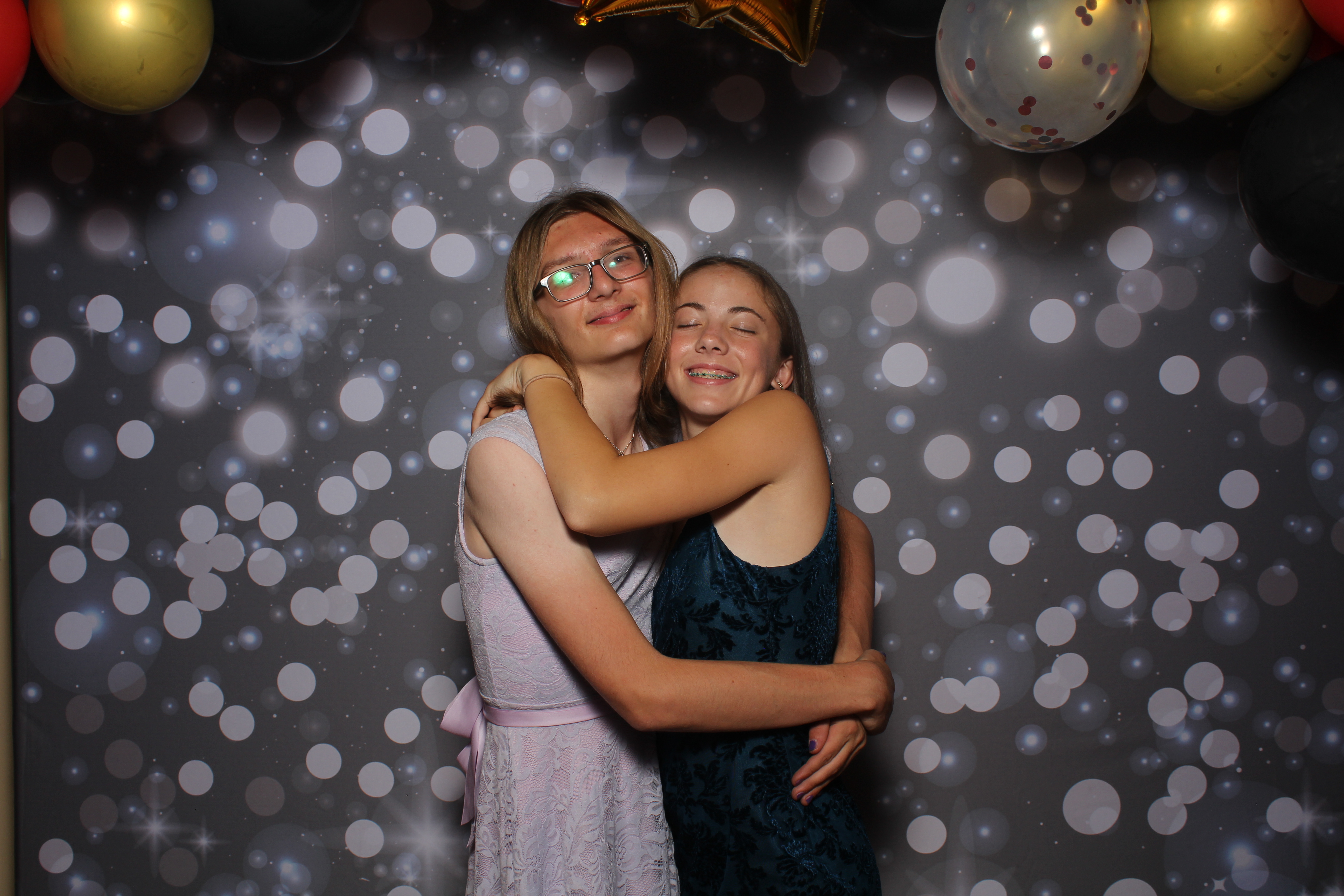 Walnut Hills Homecoming Originals | View more photos from the event at gallery.photoboothcincy.com/u/PhotoBoothCincy/Walnut-Hills-Homecoming-Originals