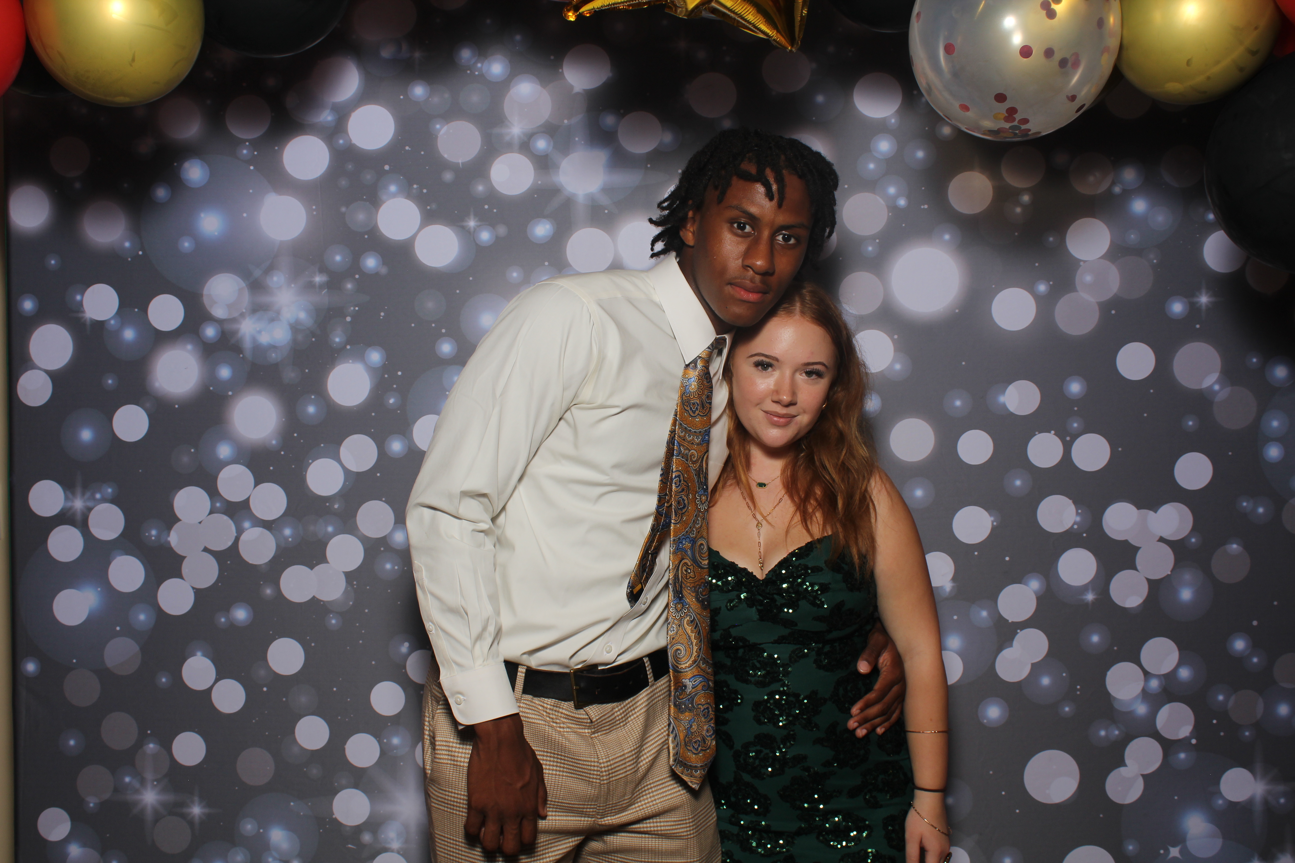 Walnut Hills Homecoming Originals | View more photos from the event at gallery.photoboothcincy.com/u/PhotoBoothCincy/Walnut-Hills-Homecoming-Originals