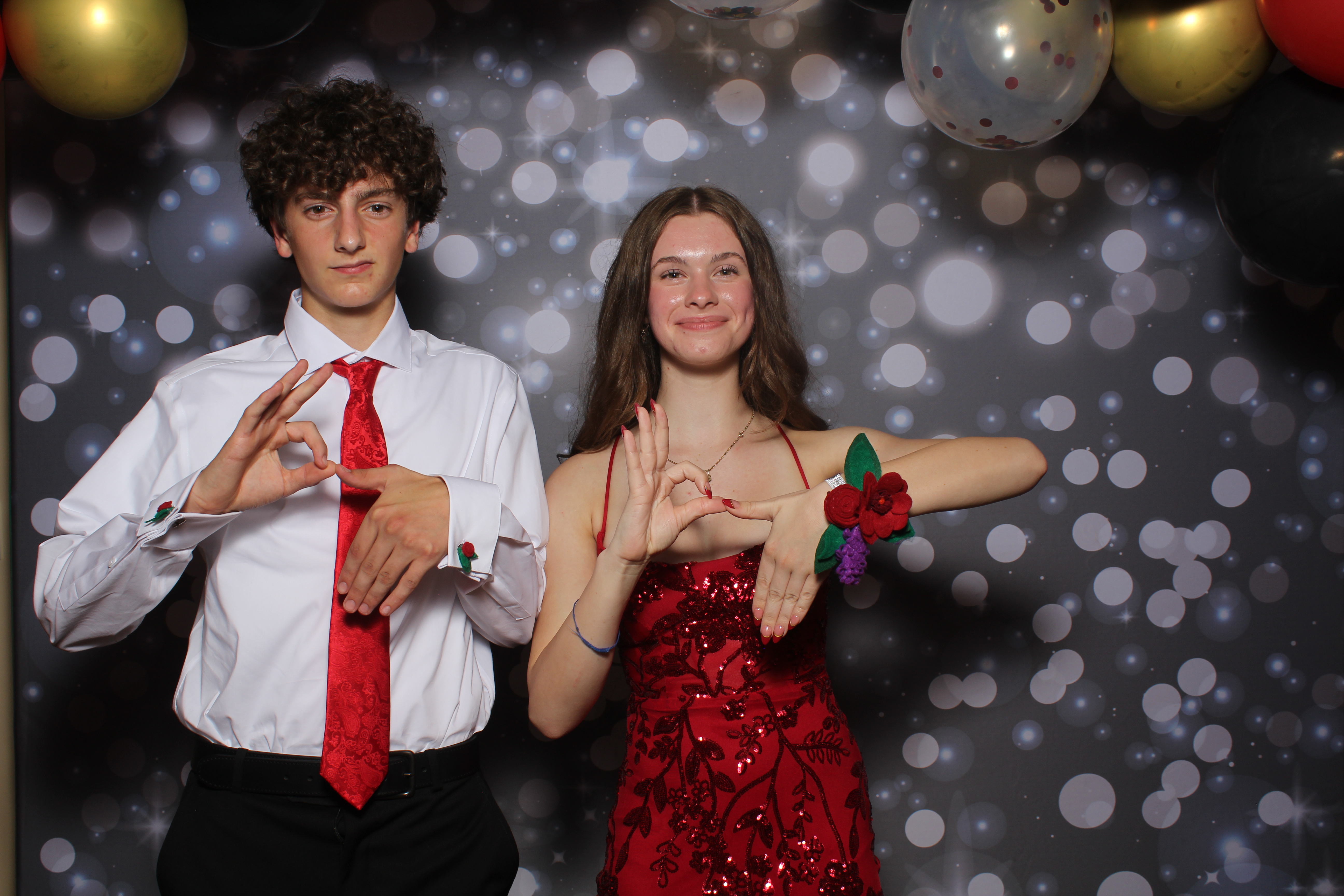 Walnut Hills Homecoming Originals | View more photos from the event at gallery.photoboothcincy.com/u/PhotoBoothCincy/Walnut-Hills-Homecoming-Originals