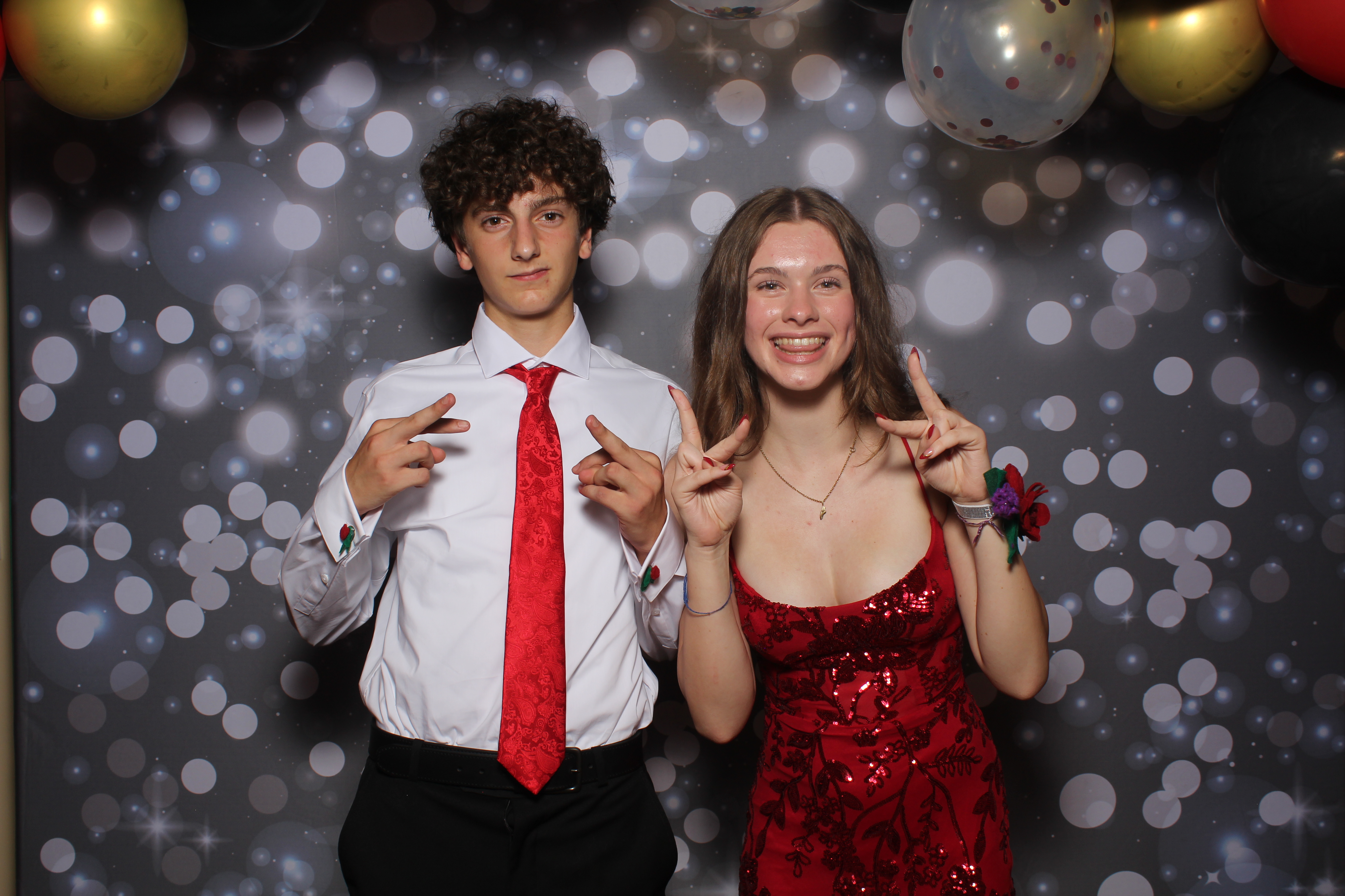 Walnut Hills Homecoming Originals | View more photos from the event at gallery.photoboothcincy.com/u/PhotoBoothCincy/Walnut-Hills-Homecoming-Originals