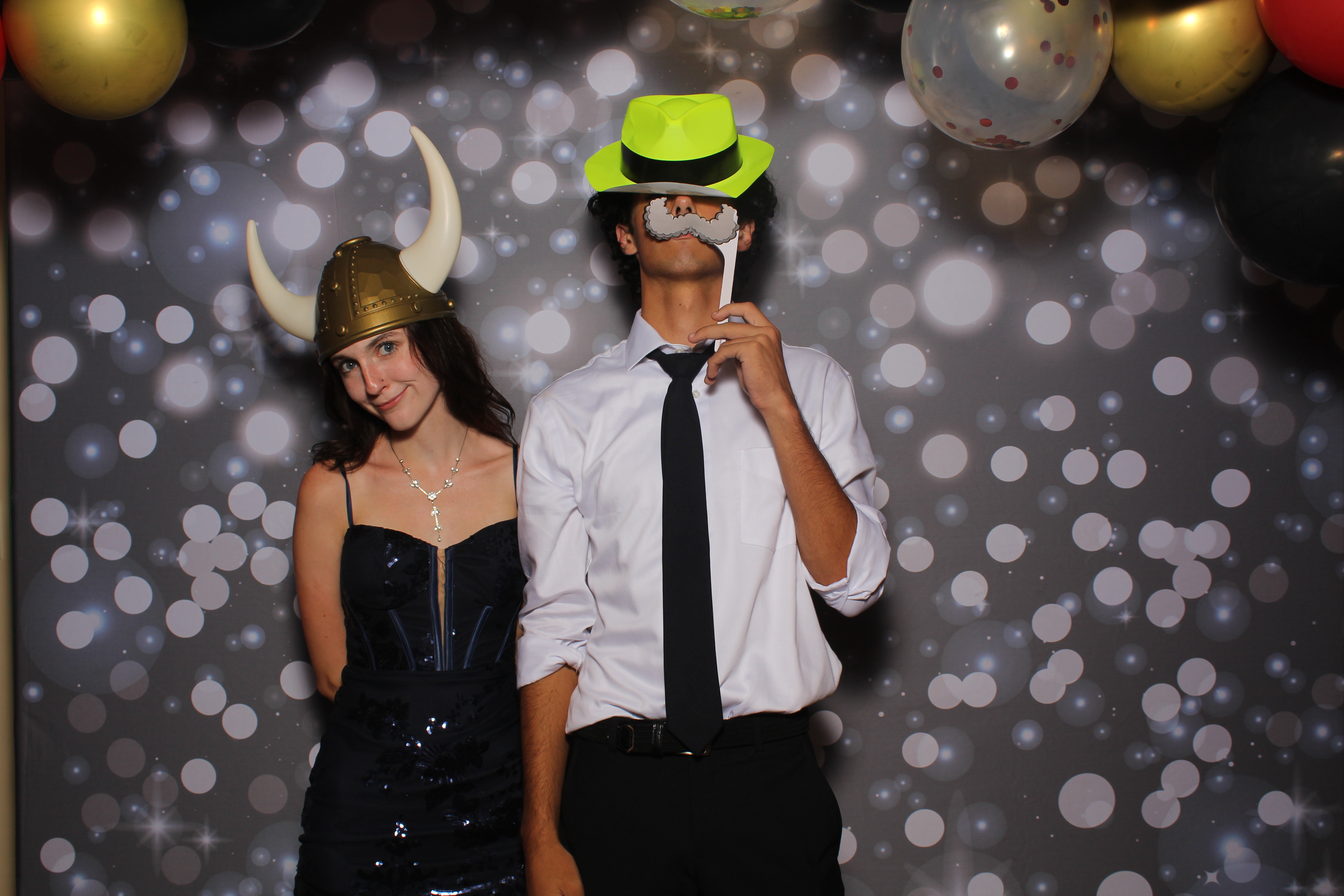 Walnut Hills Homecoming Originals | View more photos from the event at gallery.photoboothcincy.com/u/PhotoBoothCincy/Walnut-Hills-Homecoming-Originals