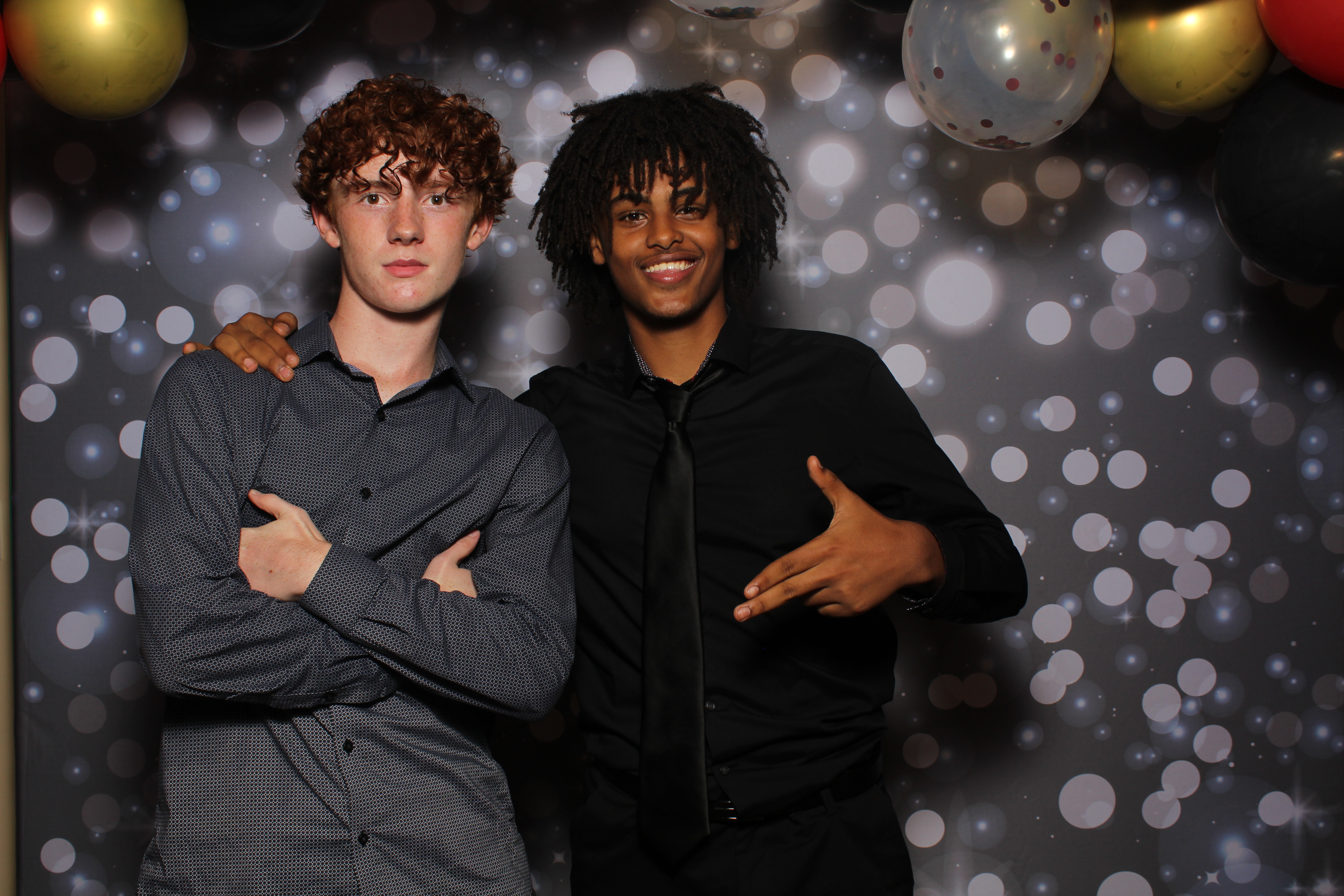 Walnut Hills Homecoming Originals | View more photos from the event at gallery.photoboothcincy.com/u/PhotoBoothCincy/Walnut-Hills-Homecoming-Originals