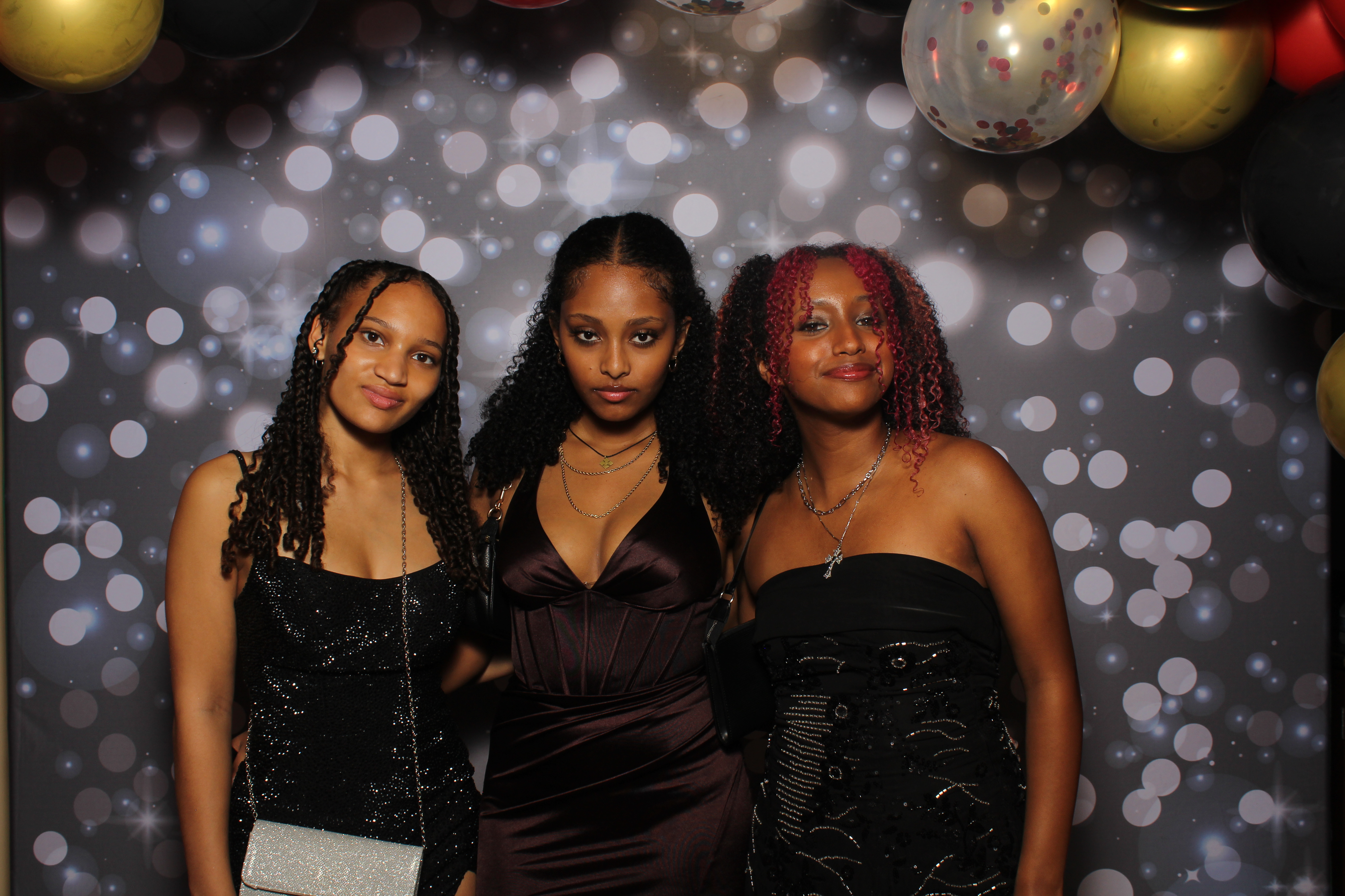 Walnut Hills Homecoming Originals | View more photos from the event at gallery.photoboothcincy.com/u/PhotoBoothCincy/Walnut-Hills-Homecoming-Originals