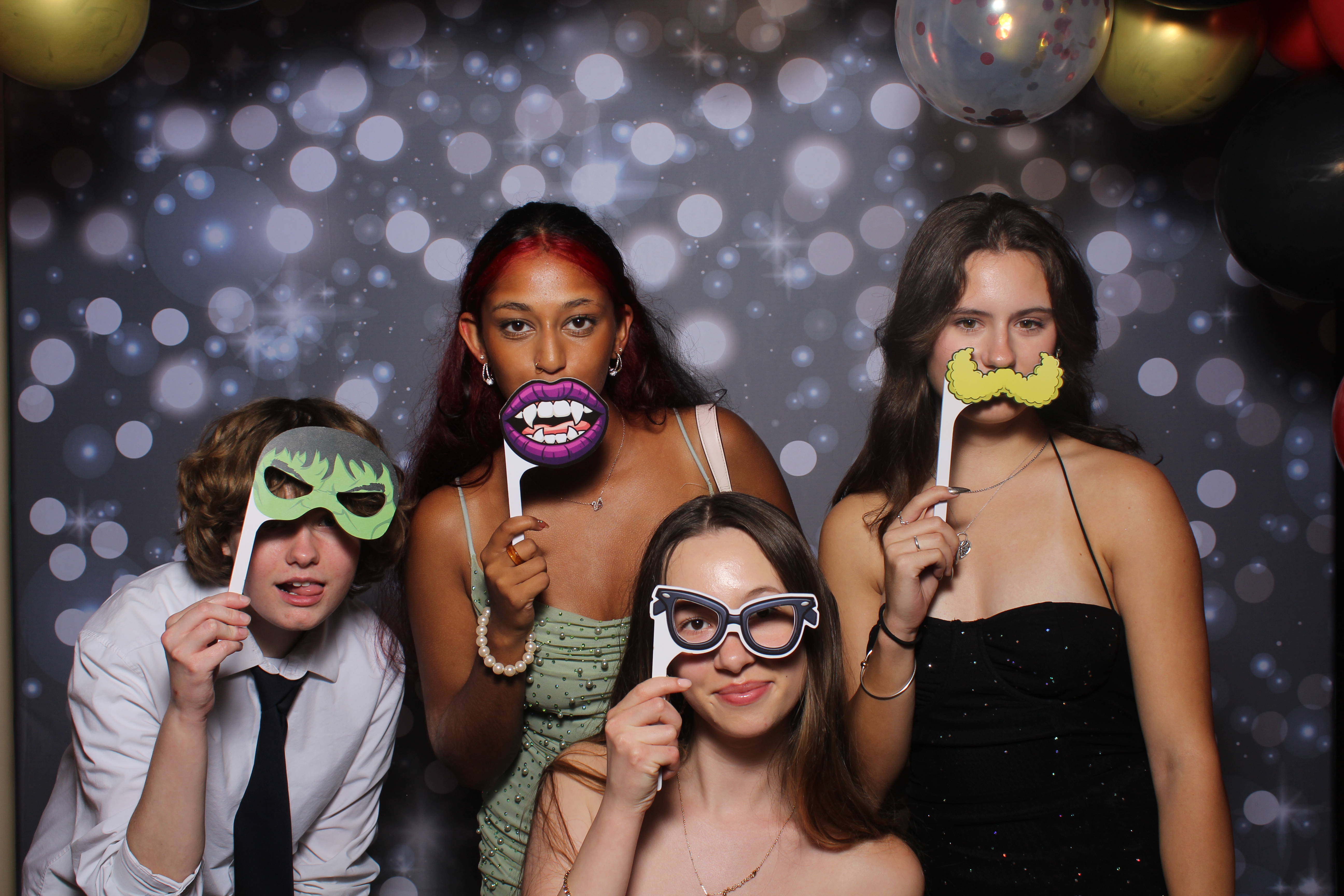 Walnut Hills Homecoming Originals | View more photos from the event at gallery.photoboothcincy.com/u/PhotoBoothCincy/Walnut-Hills-Homecoming-Originals