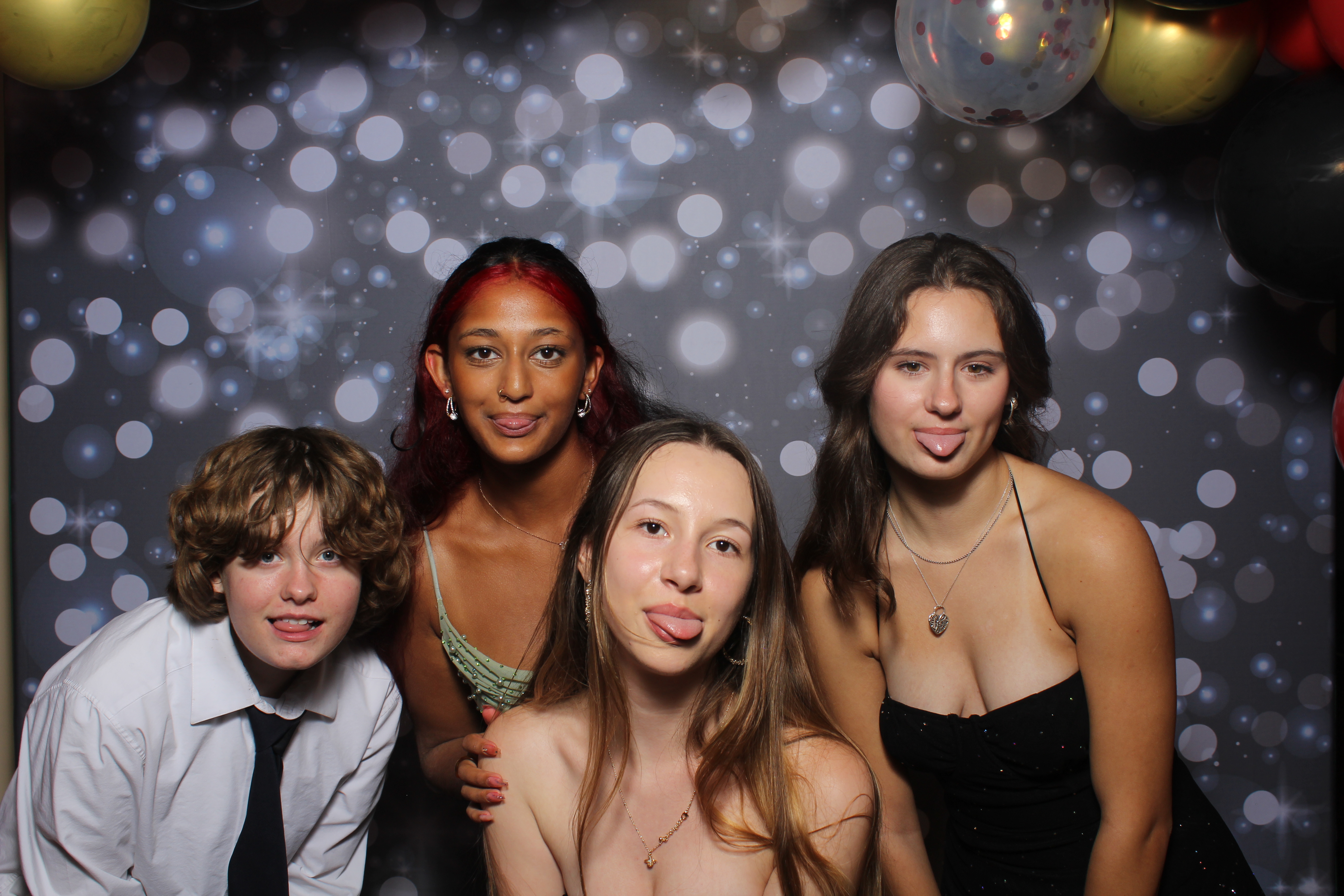 Walnut Hills Homecoming Originals | View more photos from the event at gallery.photoboothcincy.com/u/PhotoBoothCincy/Walnut-Hills-Homecoming-Originals