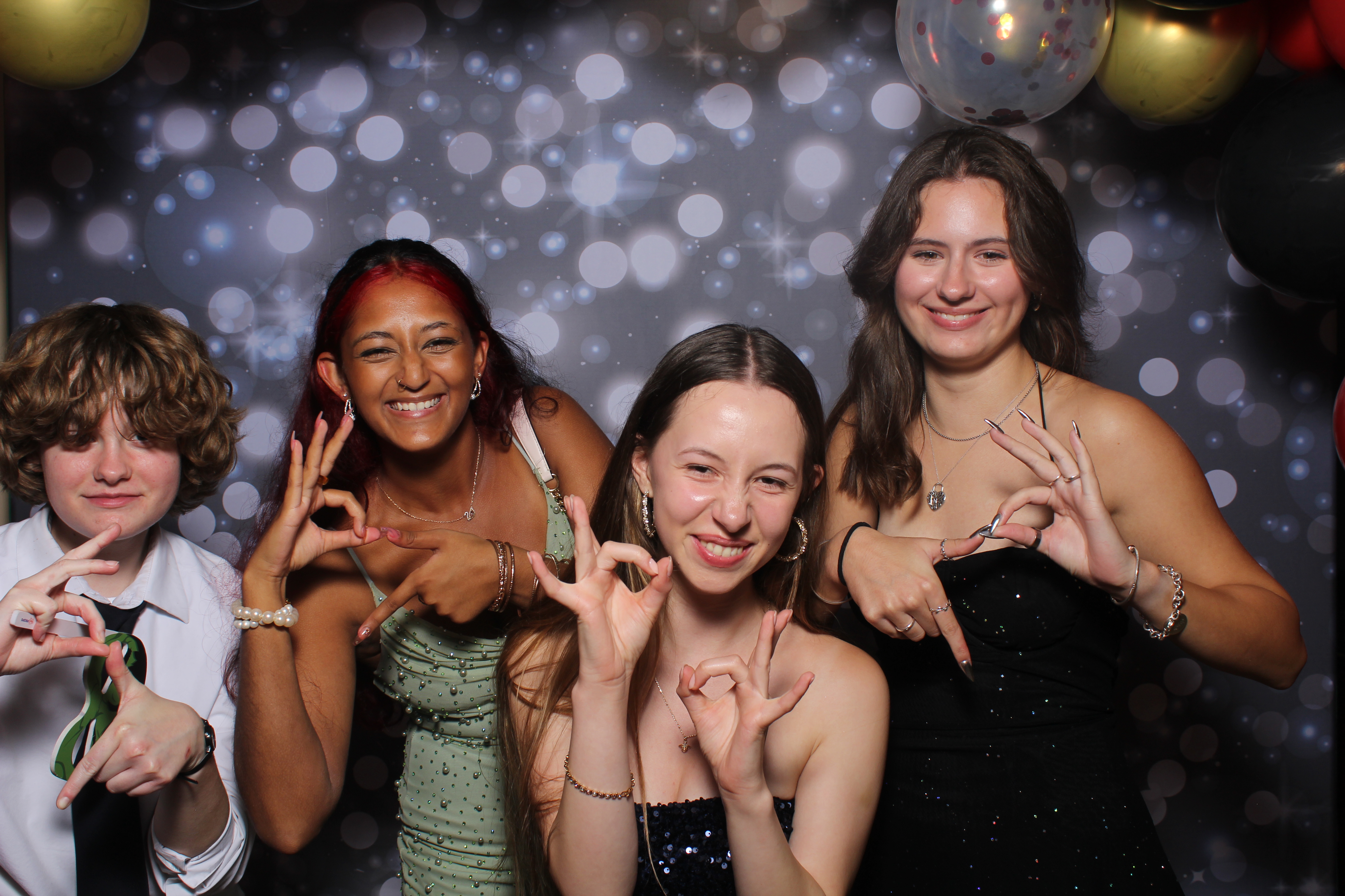 Walnut Hills Homecoming Originals | View more photos from the event at gallery.photoboothcincy.com/u/PhotoBoothCincy/Walnut-Hills-Homecoming-Originals