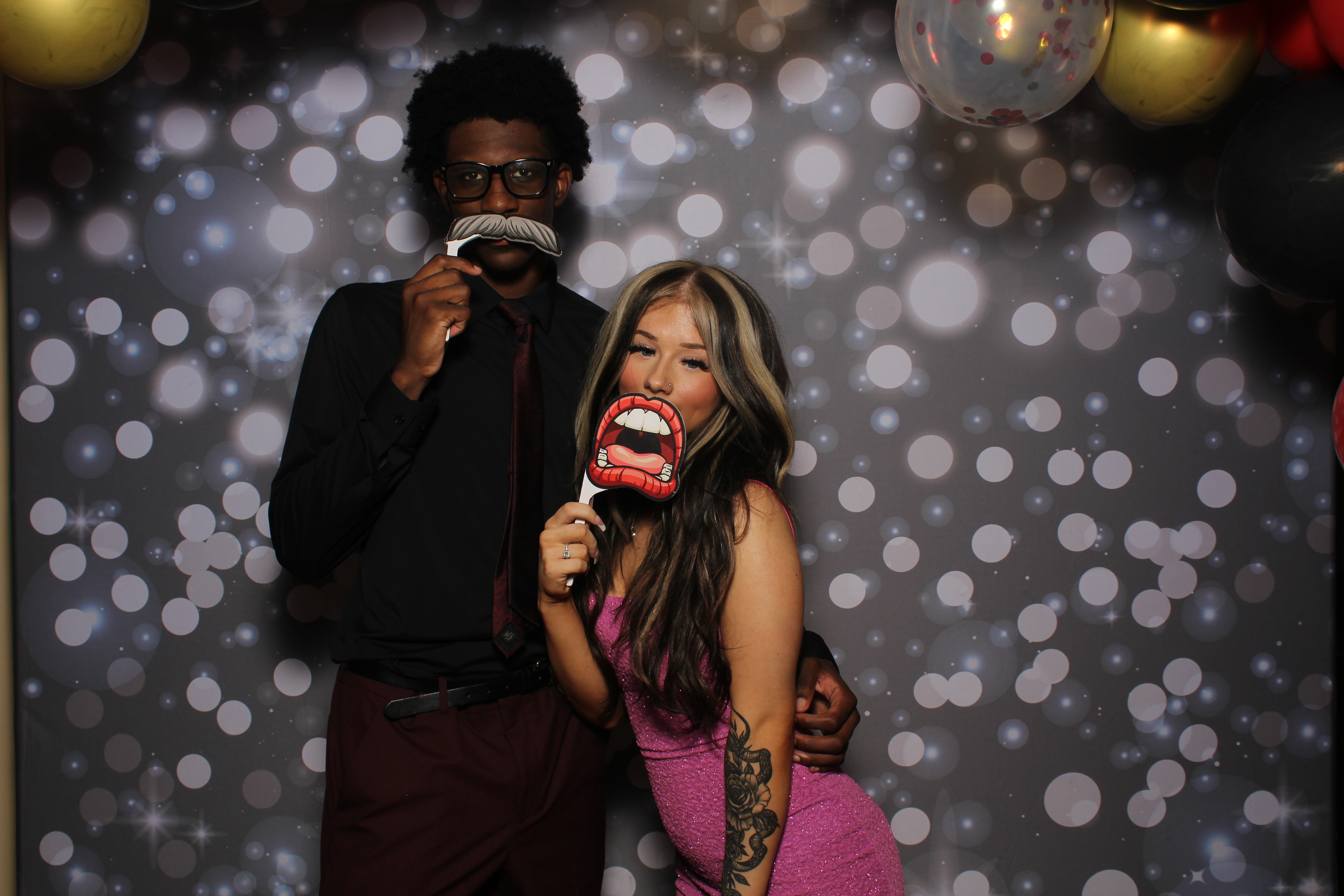 Walnut Hills Homecoming Originals | View more photos from the event at gallery.photoboothcincy.com/u/PhotoBoothCincy/Walnut-Hills-Homecoming-Originals